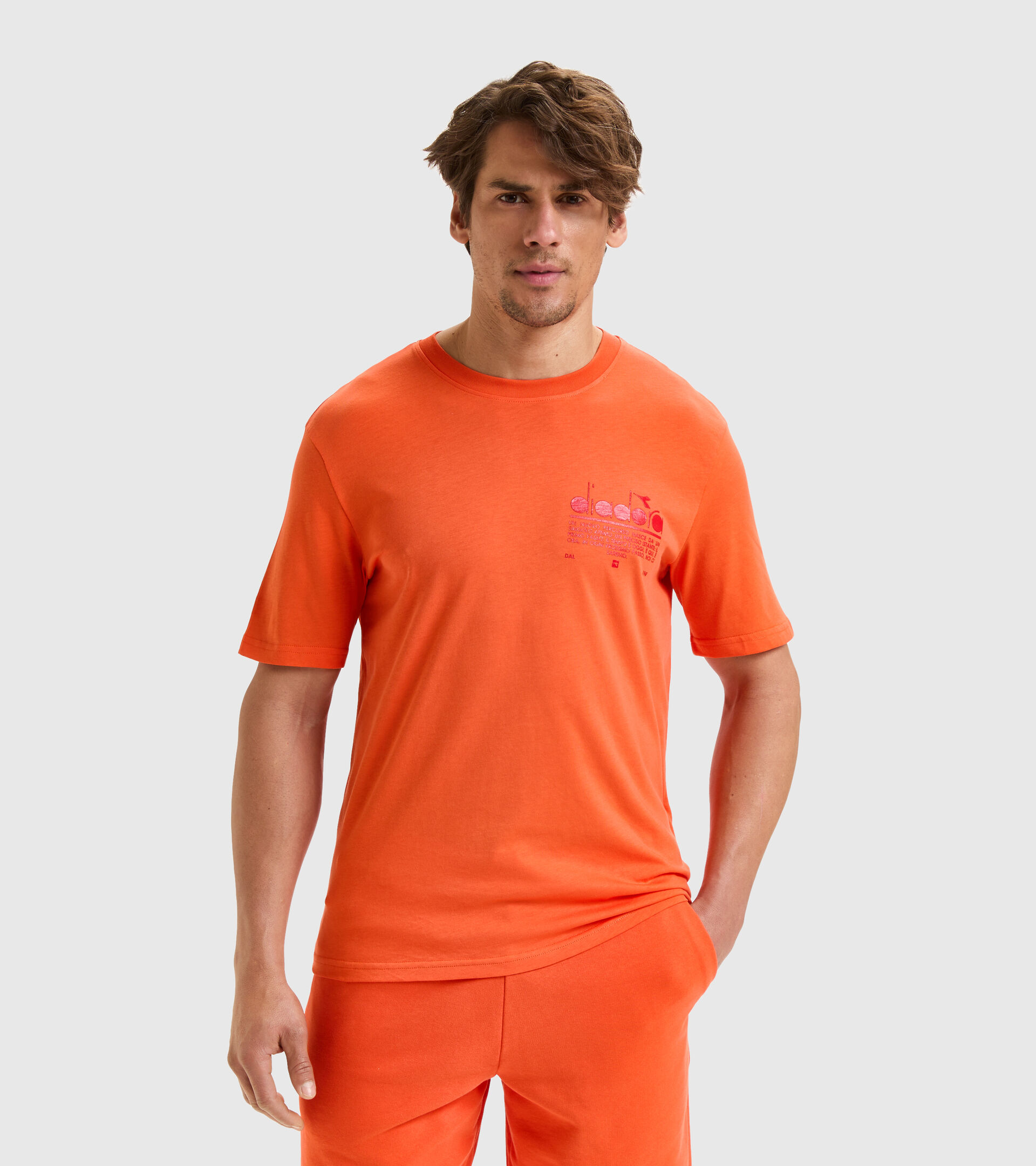 T-Shirt aus Baumwolle - Unisex T-SHIRT SS MANIFESTO ORANGEN - Diadora