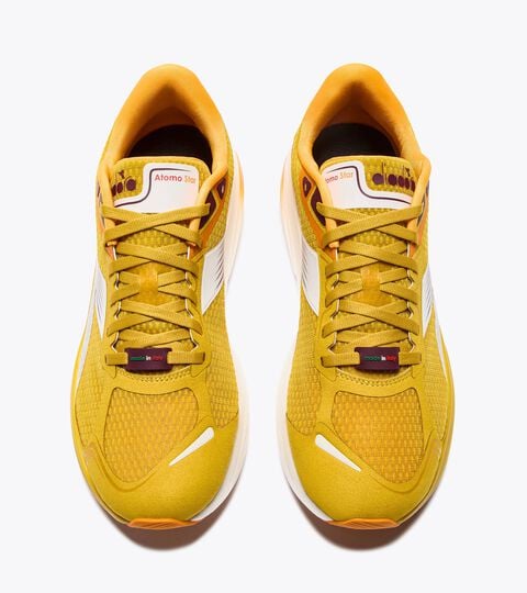 ATOMO STAR, SPICY MUSTARD/WHITE Made in Italy running shoe - Lightness and cushioning - All-Gender ATOMO STAR SPICY MUSTARD/WHITE - Diadora