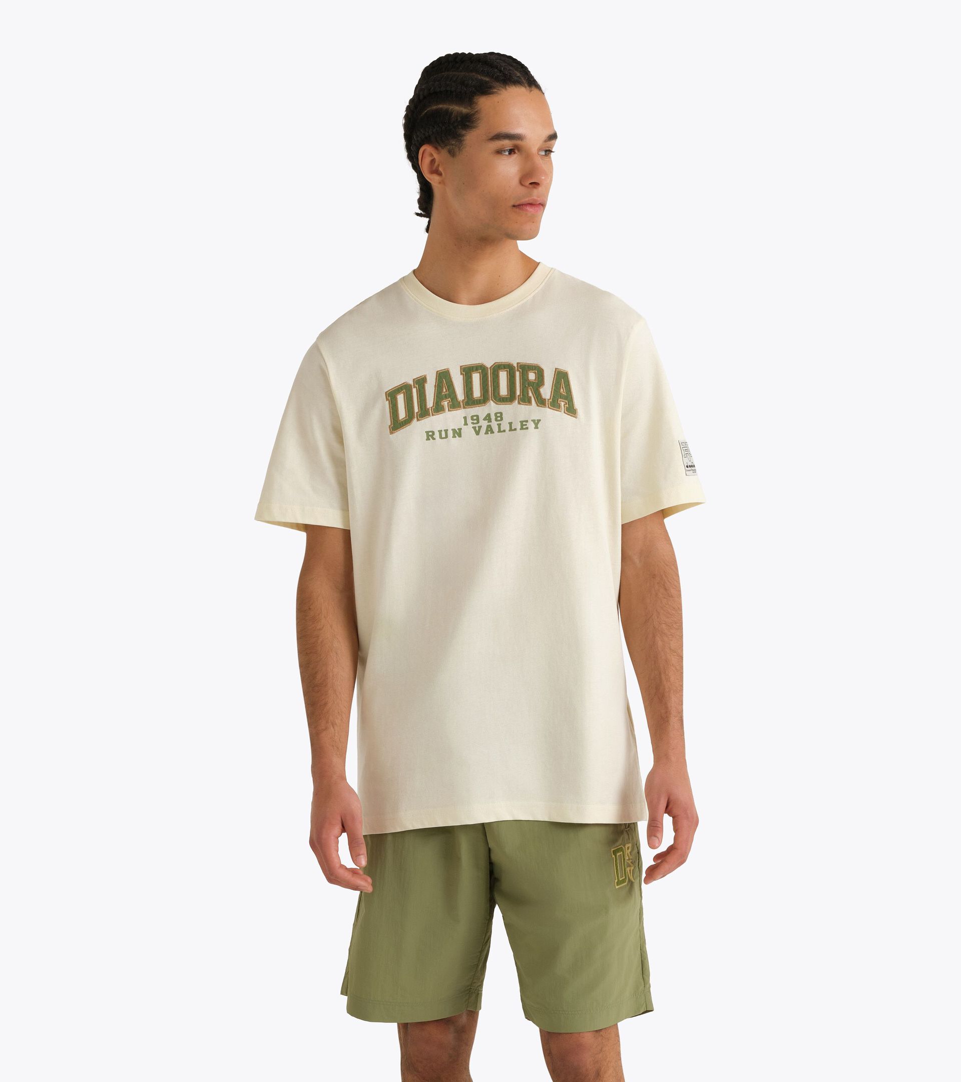 Camiseta de algod&oacute;n grueso - Run Valley - Para todos los g&eacute;neros
 T-SHIRT SS RUN VALLEY BLANCO INVIERNO - Diadora