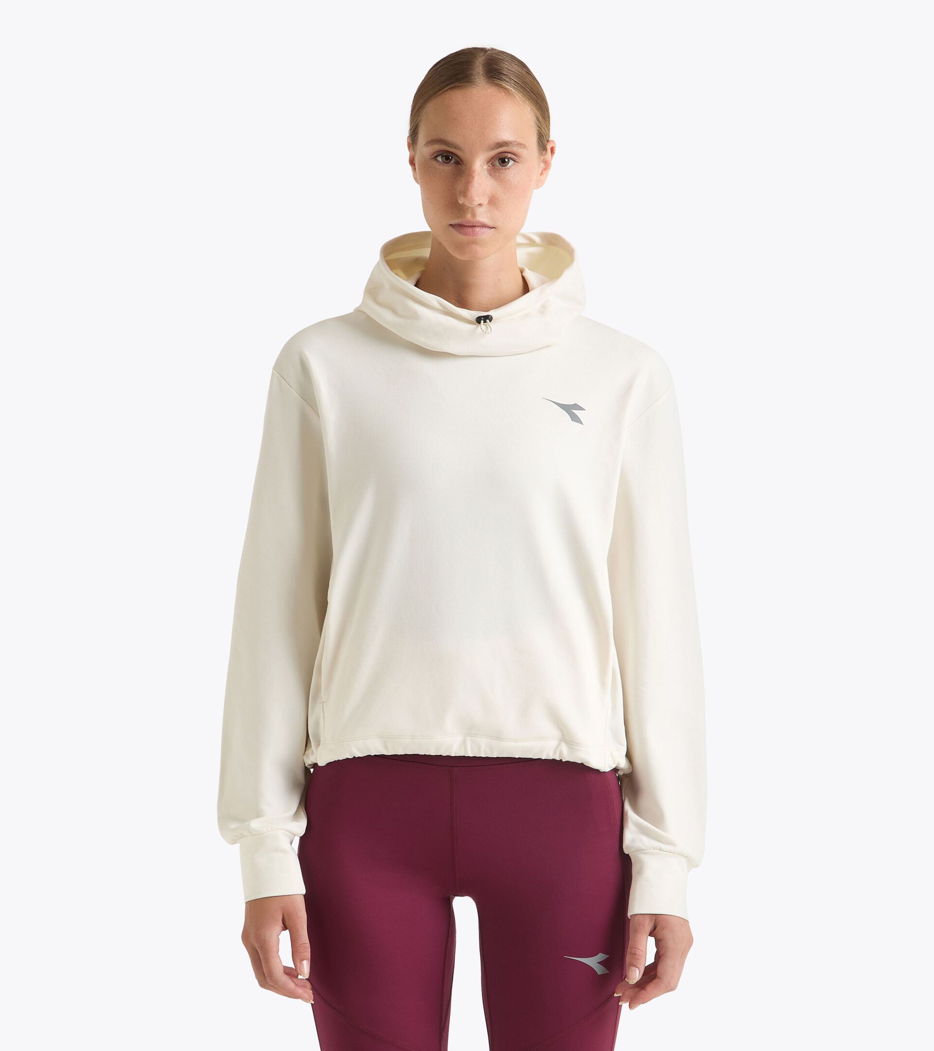 Sudadera de punto para después de entrenar§Mujer L. JERSEY PULLOVER HOODIE RUN CREW BLANCO MURMURAR - Diadora