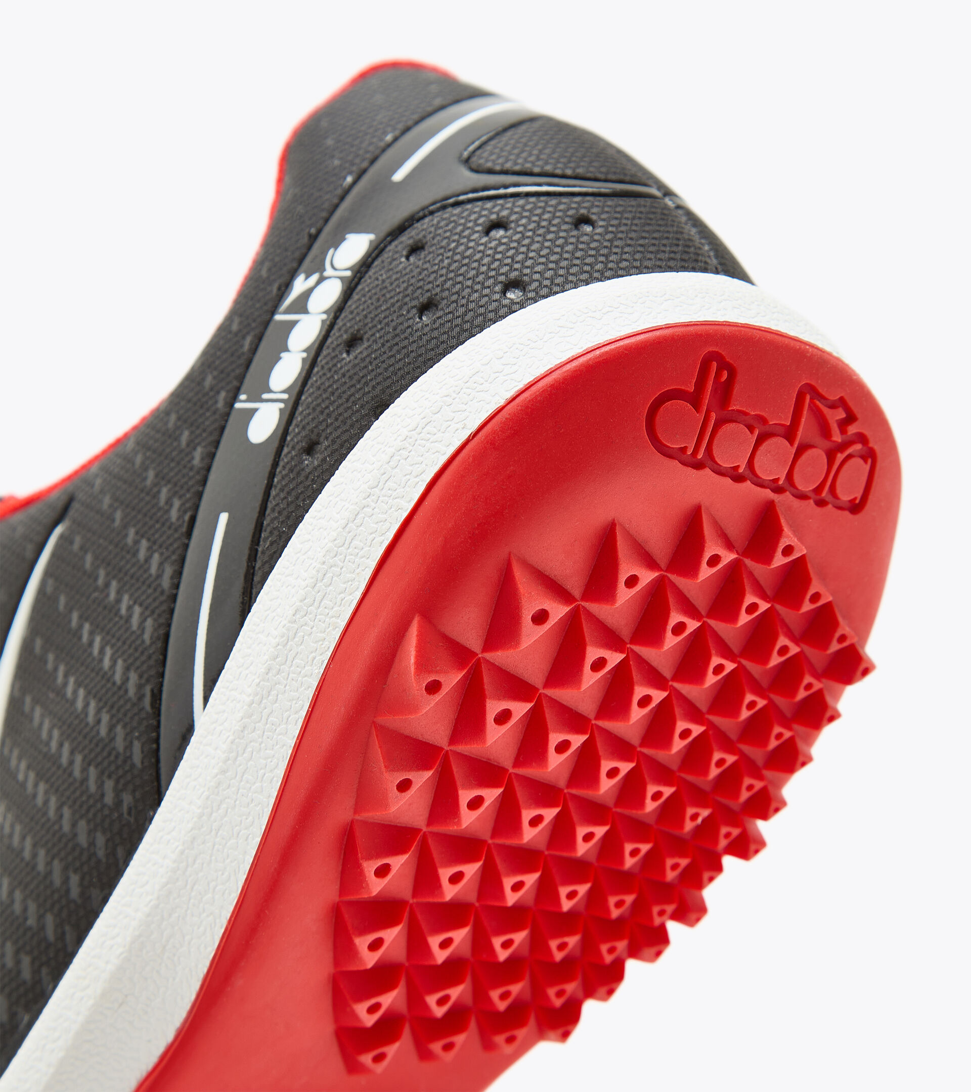 Futsal boot - Specific outsole for synthetic/hard grounds PICHICHI 5 TFR BLACK/WHITE/MILANO RED - Diadora