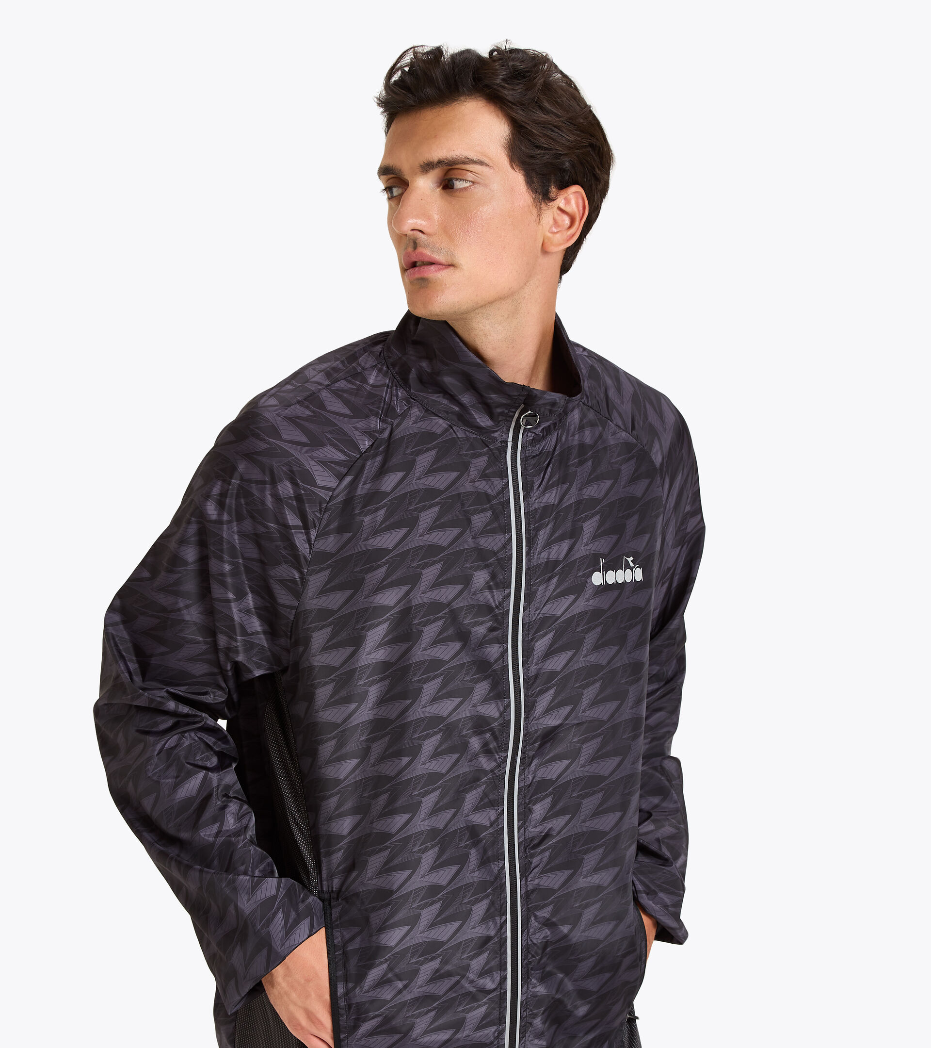Running windbreaker - Men WINDBREAKER JACKET ALL OVER BLACK - Diadora