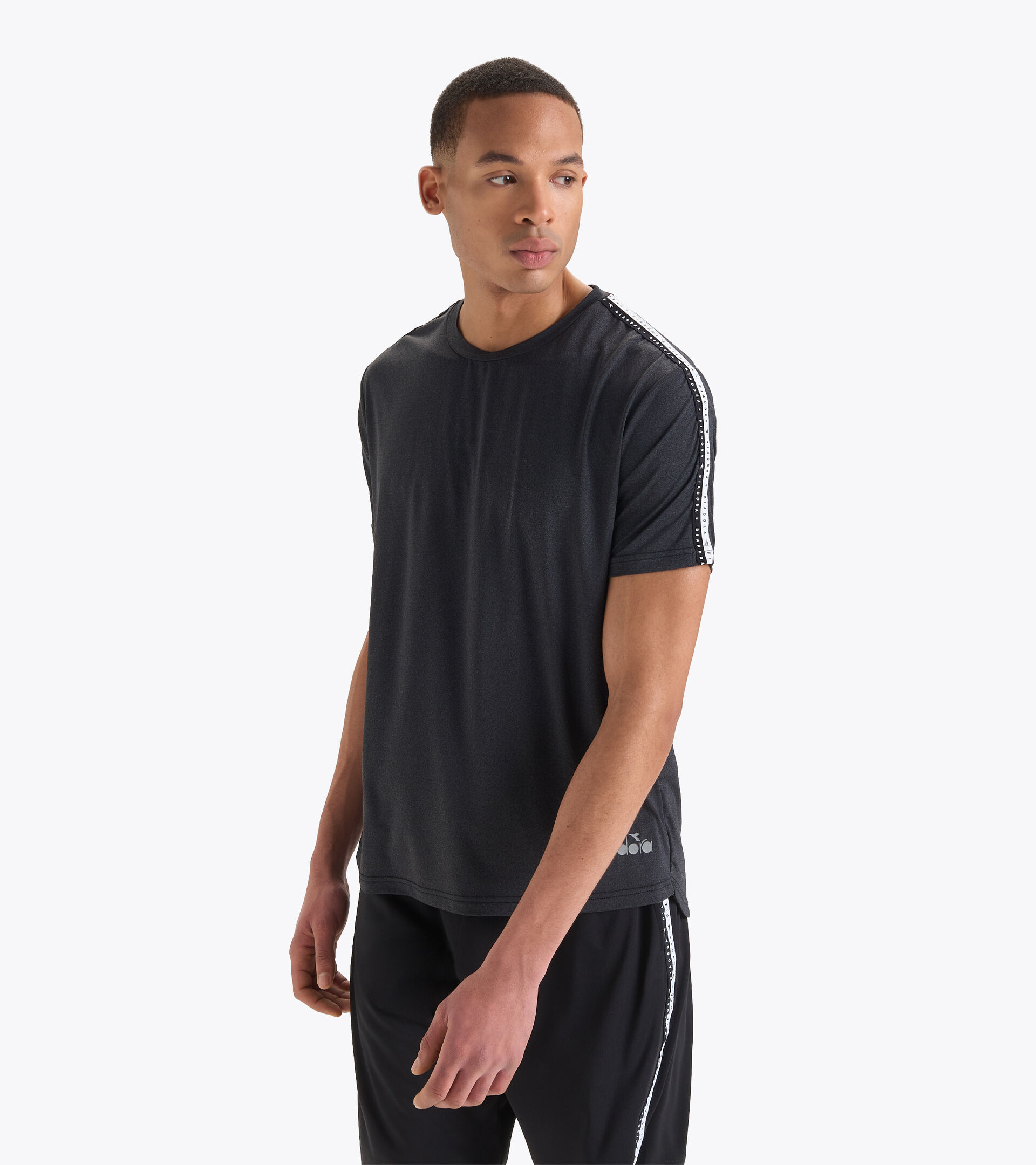 T-shirt de running Made in Italy - Homme SS T-SHIRT BE ONE NOIR - Diadora