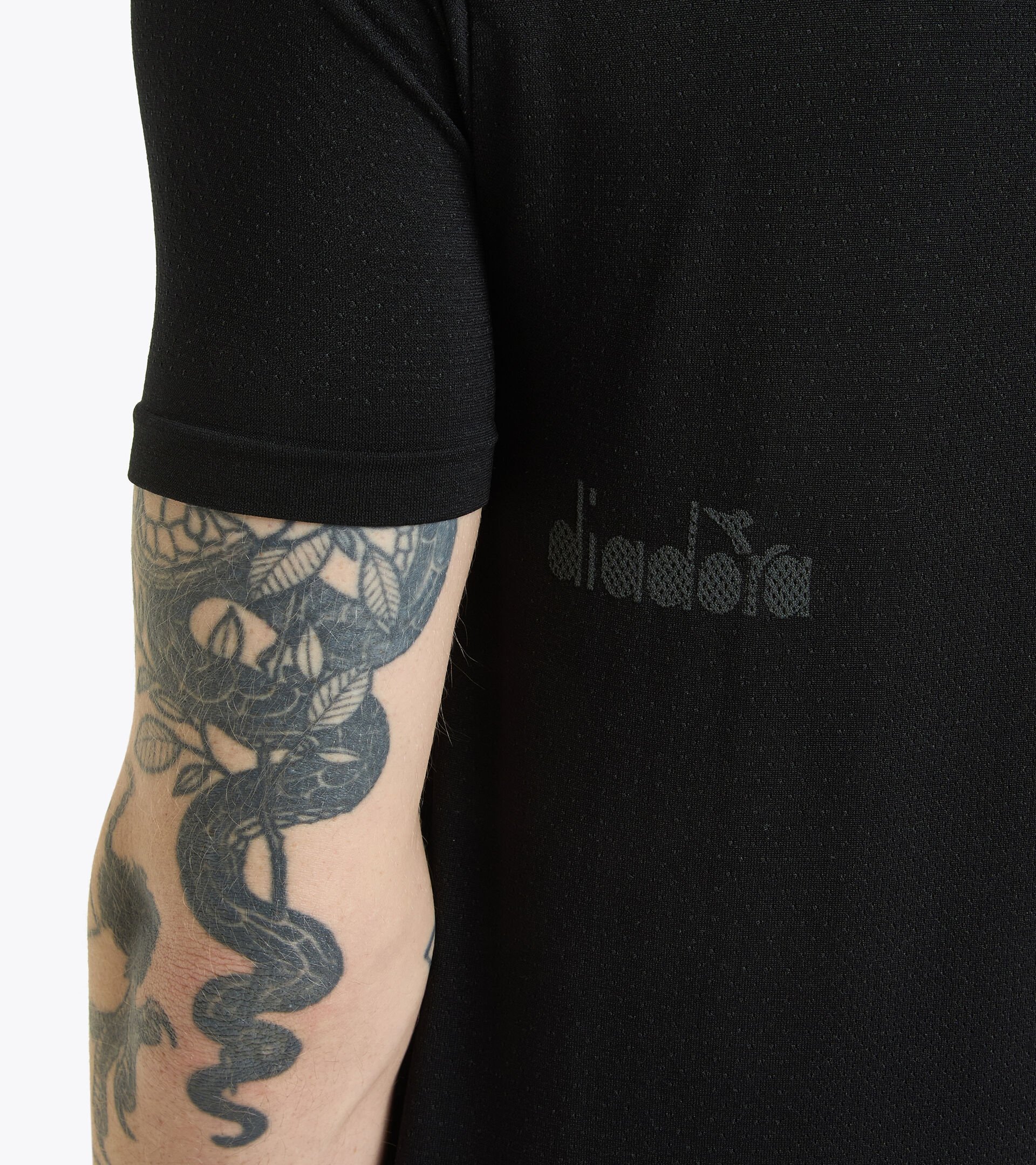 T-shirt de running sans coutures - Made in Italy - Homme SS T-SHIRT SKIN FRIENDLY NOIR - Diadora
