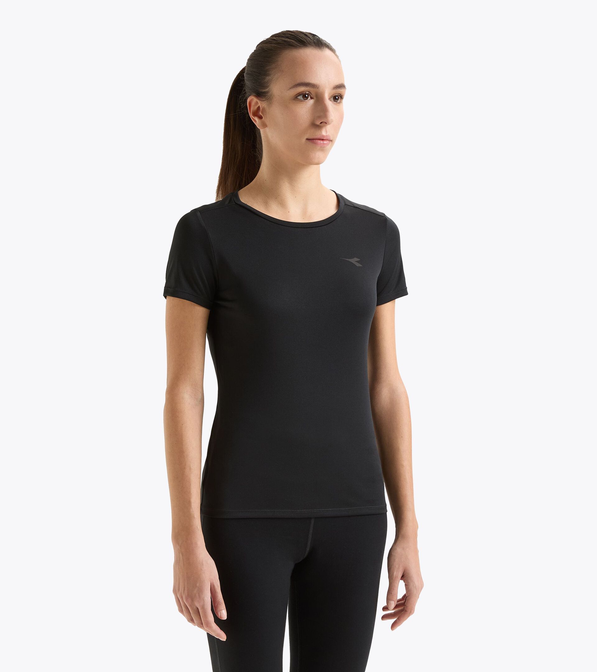 Sportliches T-Shirt - Damen L. SS T-SHIRT RUN SCHWARZ - Diadora