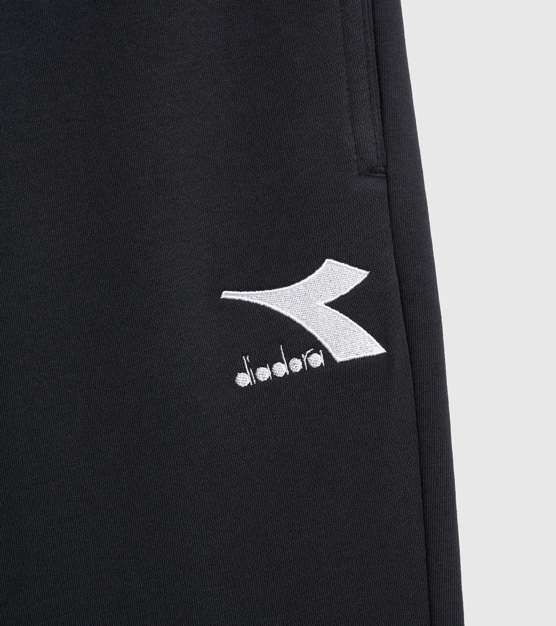 Sports trousers - Men PANTS CUFF CORE BLACK - Diadora
