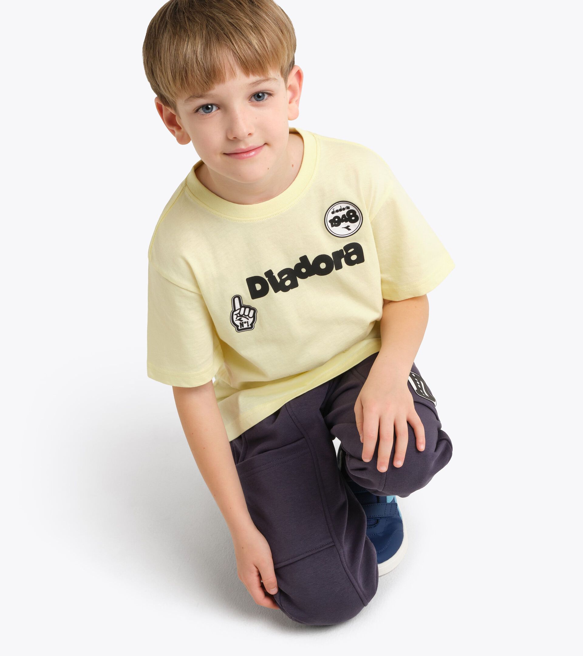 Cotton t-shirt - Boy
 JB. T-SHIRT SS ESS. SPORTS BL WAX YELLOW - Diadora