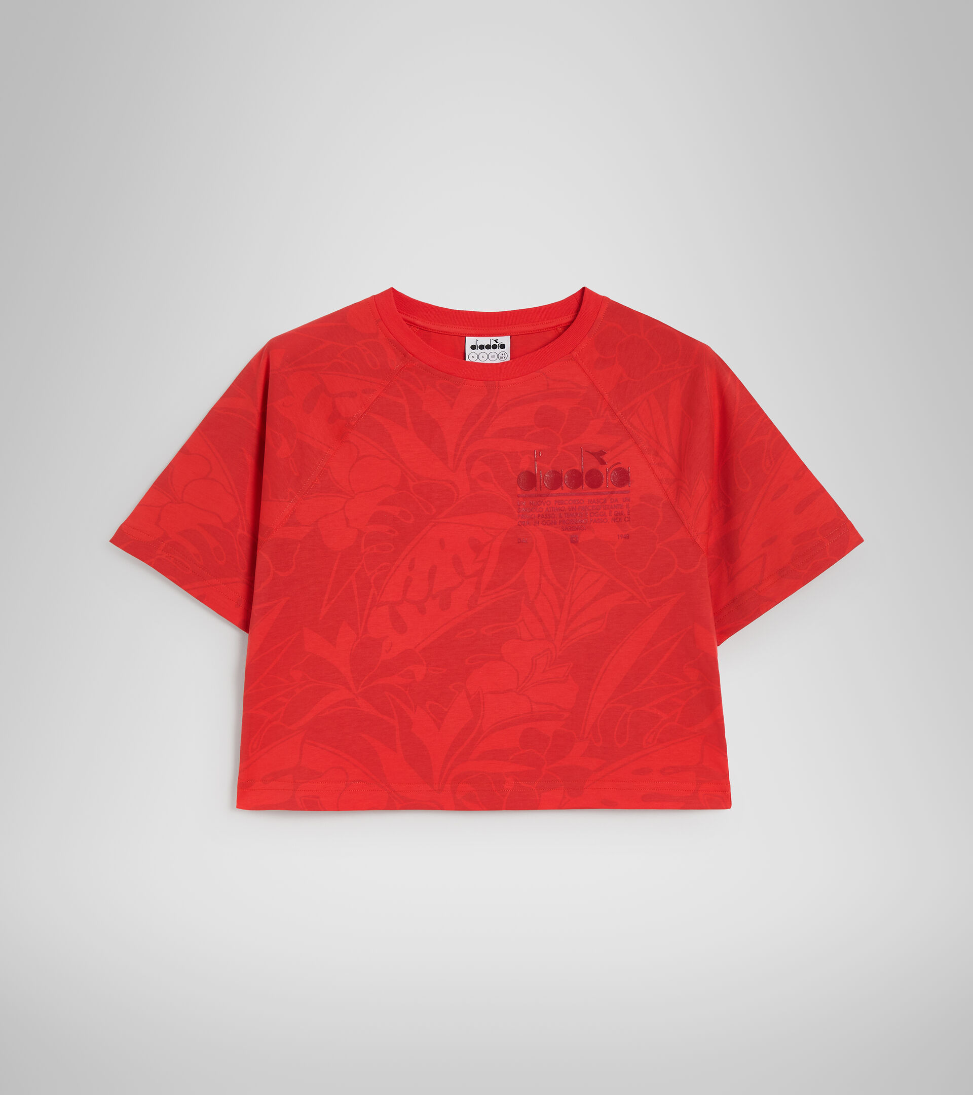 Cotton T-shirt - Women L. T-SHIRT SS CROP MANIFESTO POPPY RED - Diadora