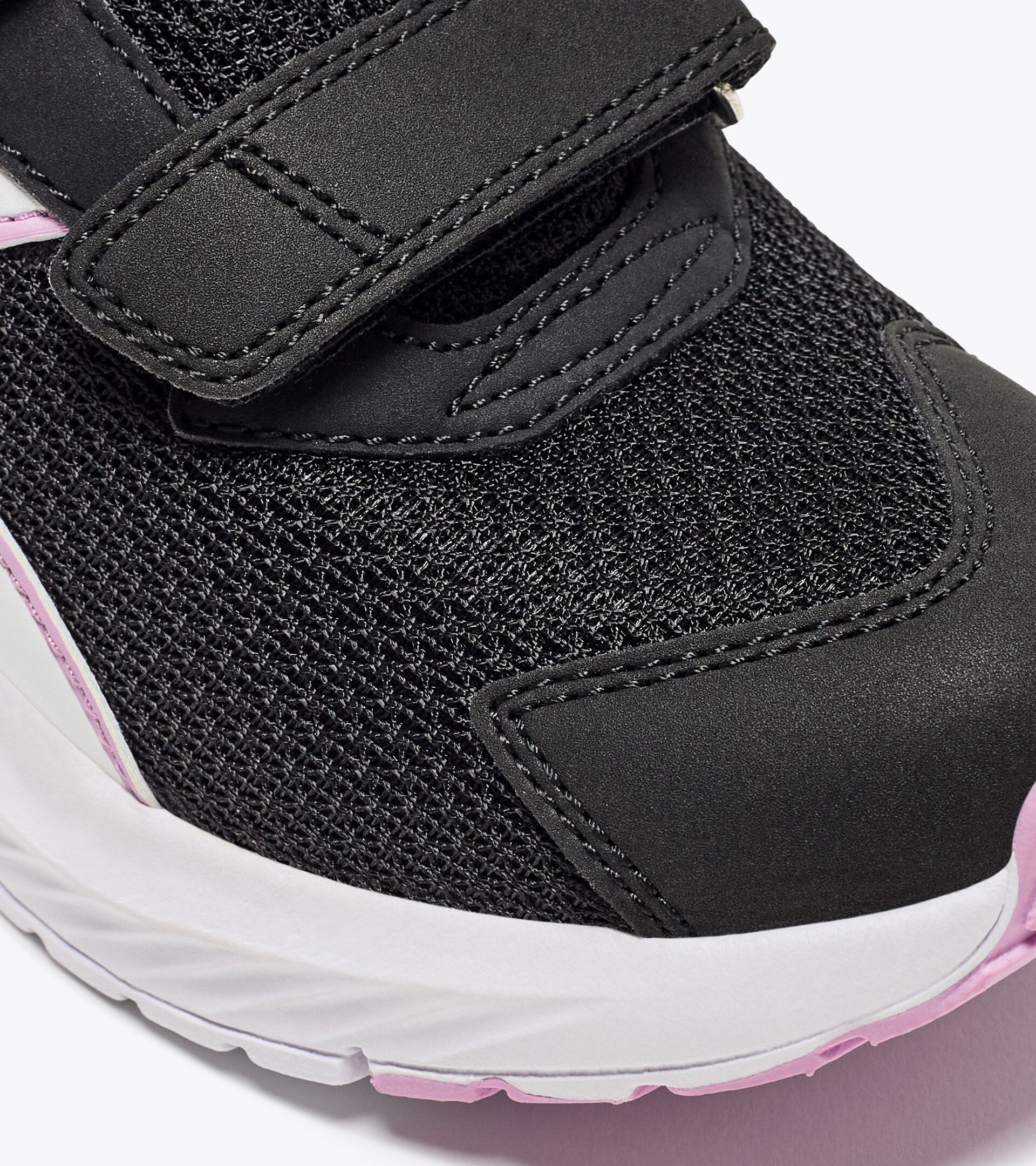 Chaussures de running Junior - Unisexe FALCON 4 JR V NOIR/BLANCO/ORCHIDEE - Diadora