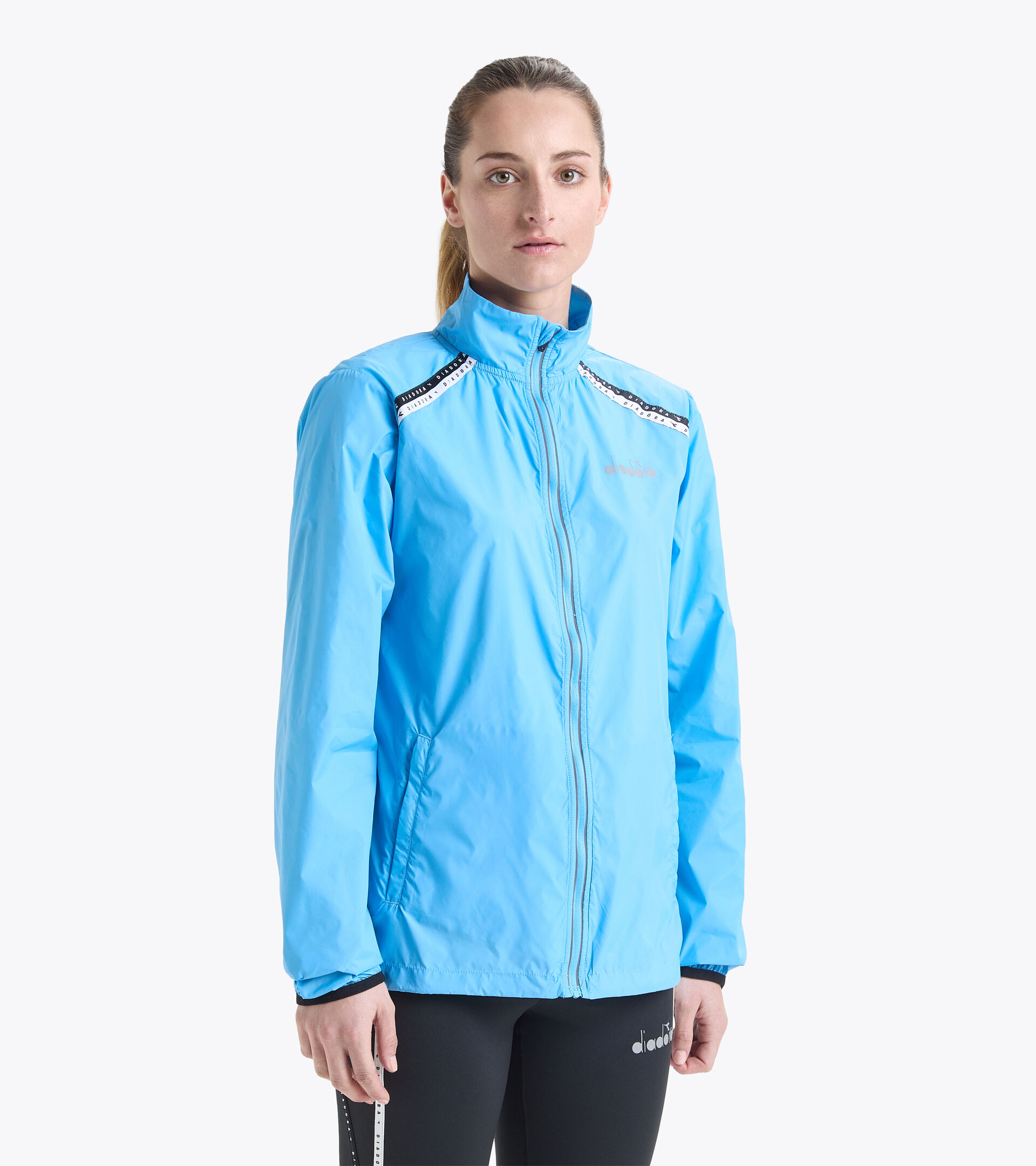 Gilet de running - Femme L. PACKABLE WIND JACKET BONNIE BLEU - Diadora