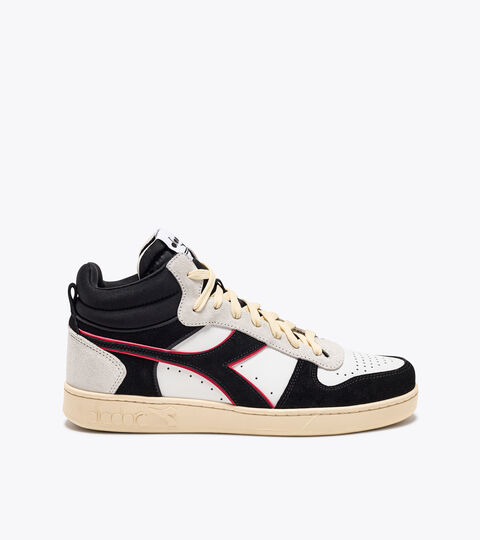 Sporty sneakers - Unisex MAGIC BASKET DEMI CUT SUEDE LEATHER WHITE/BLACK/DARK RED - Diadora