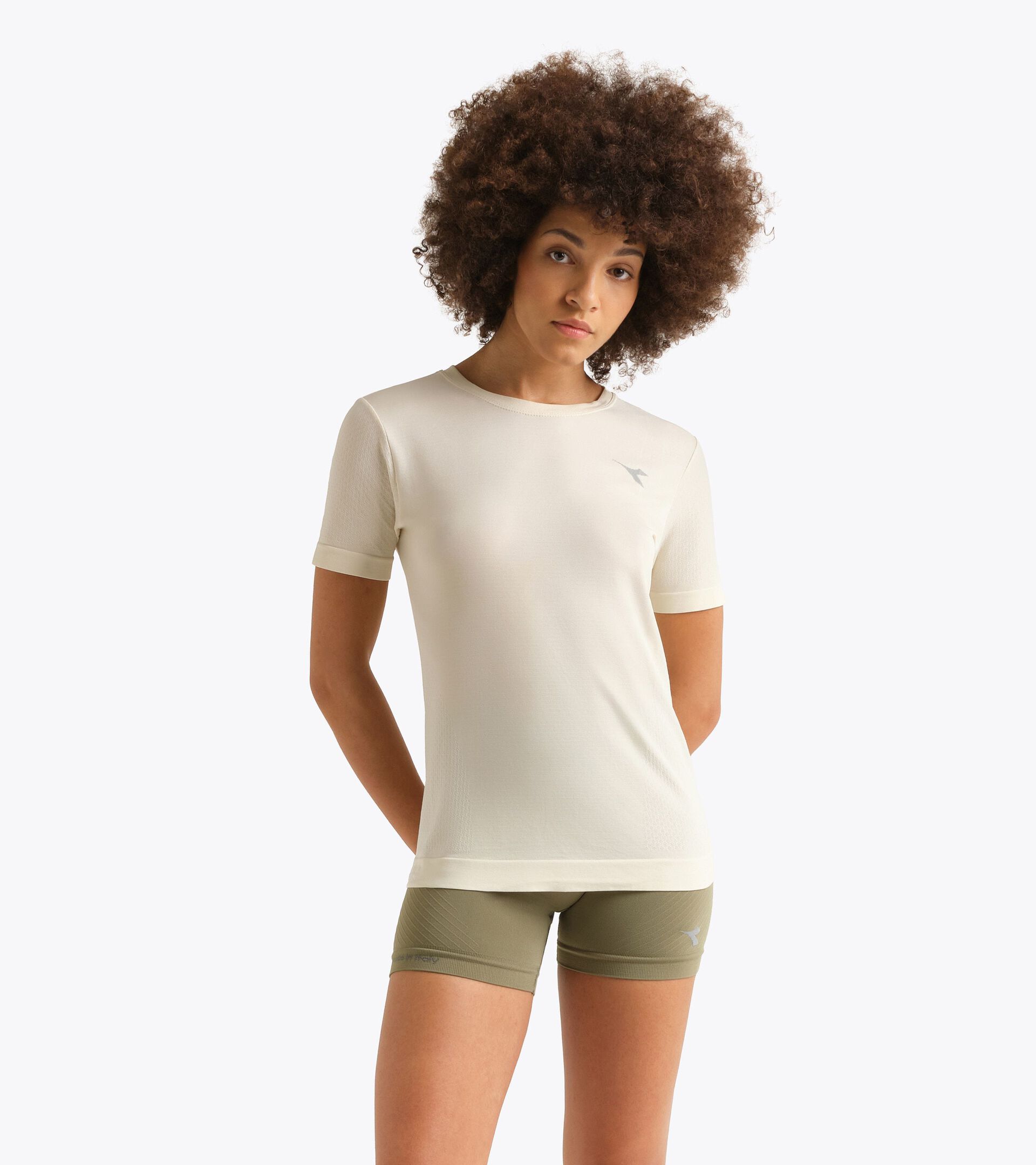 Technical t-shirt  for temperature control -  Running - Women&rsquo;s
 L. SS T-SHIRT STRATOUNO WINTER WHITE - Diadora