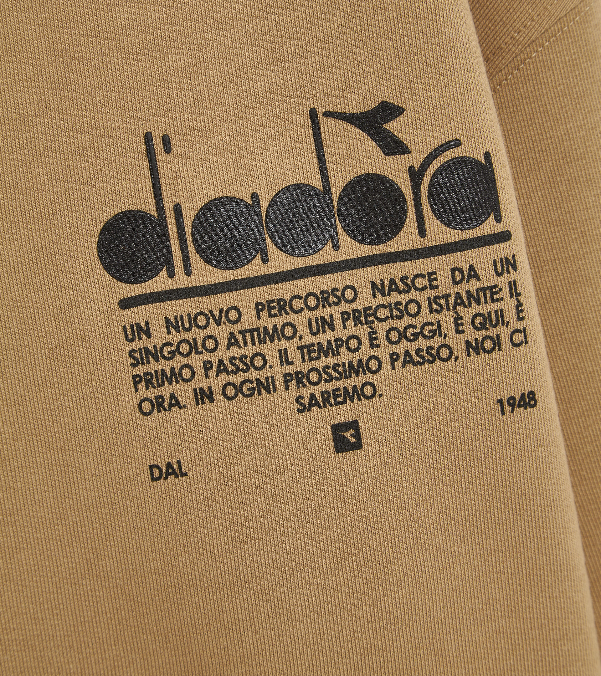 Cotton sweatshirt - Unisex SWEATSHIRT CREW MANIFESTO BEIGE TAN - Diadora