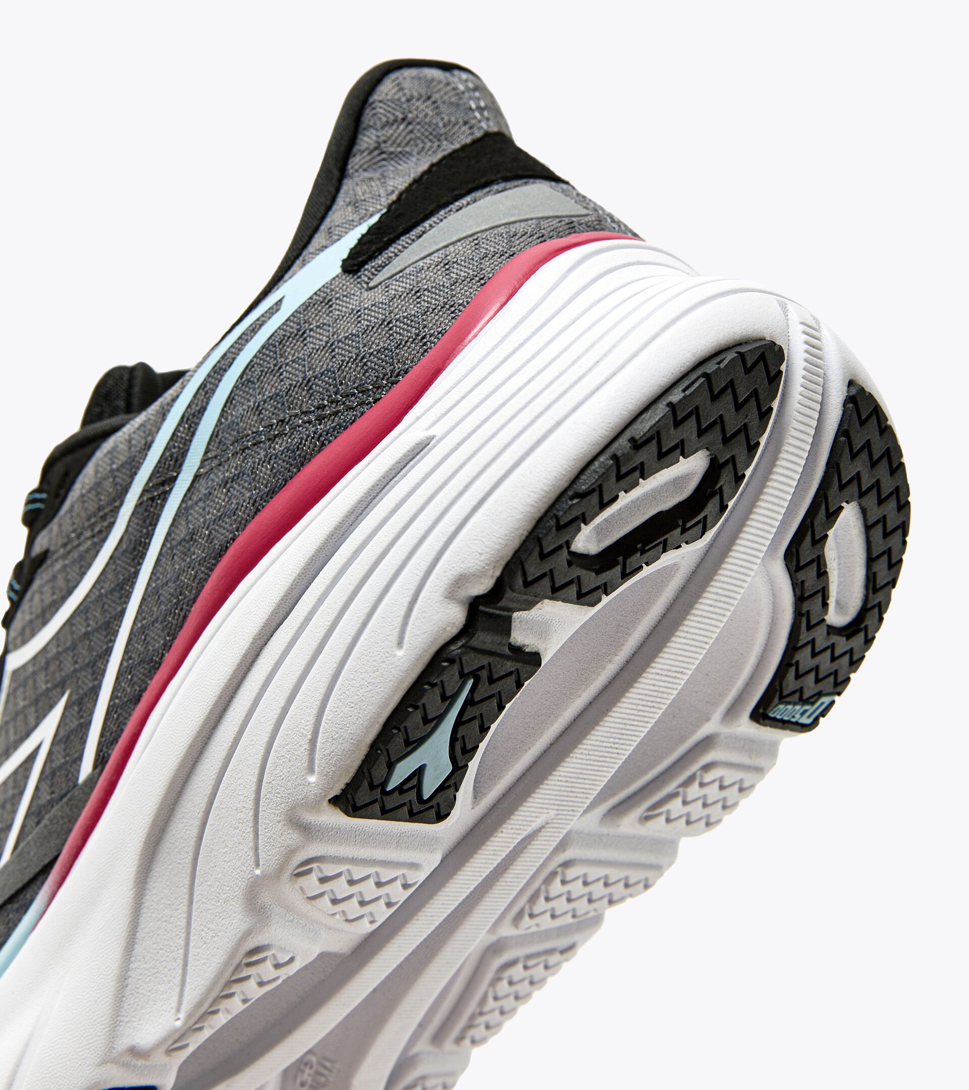 Running Shoes - Man EQUIPE NUCLEO STEEL GRAY/WHITE/BLACK - Diadora