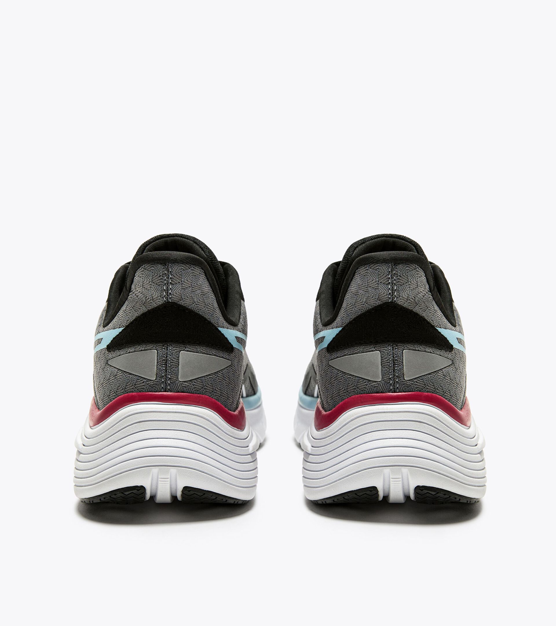 Running Shoes - Man EQUIPE NUCLEO STEEL GRAY/WHITE/BLACK - Diadora