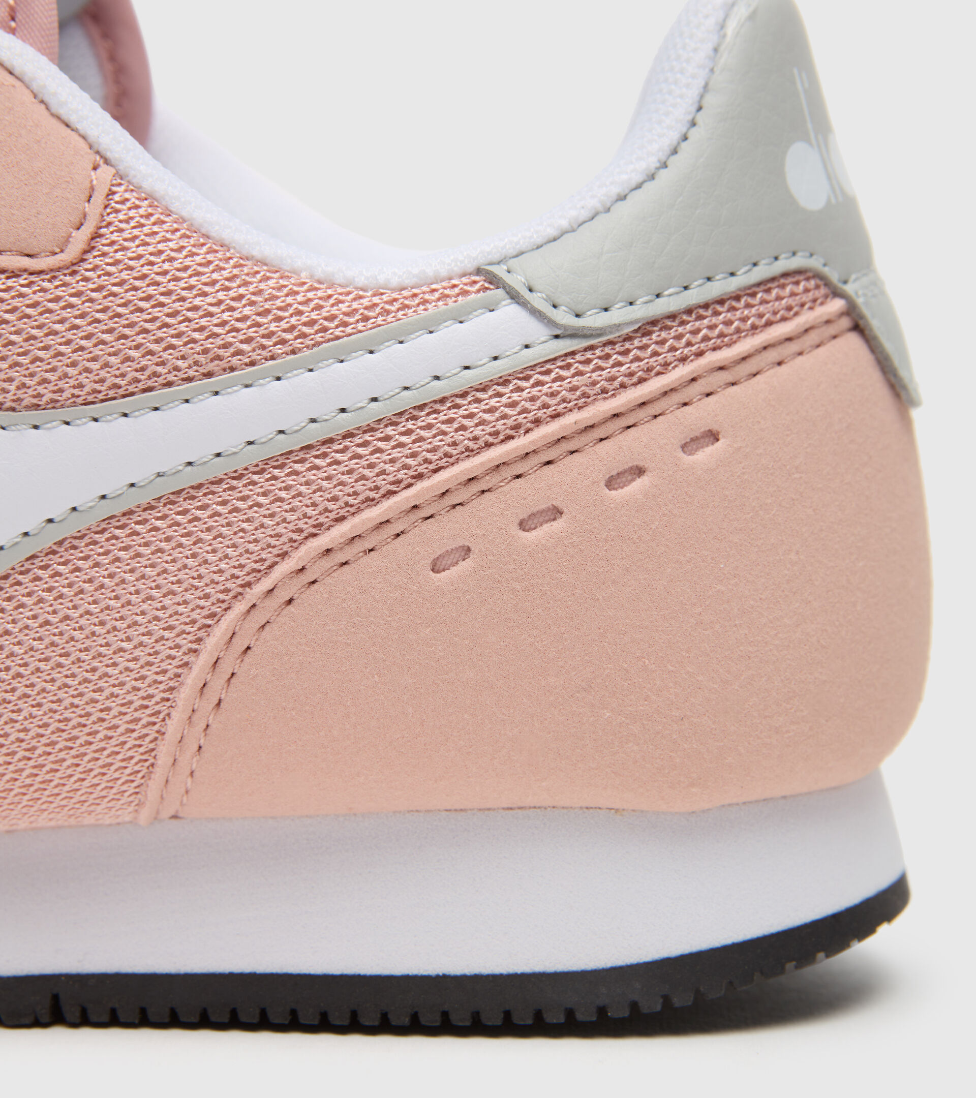 Sports shoes - Youth 8-16 years SIMPLE RUN GS PINK SAND (50034) - Diadora