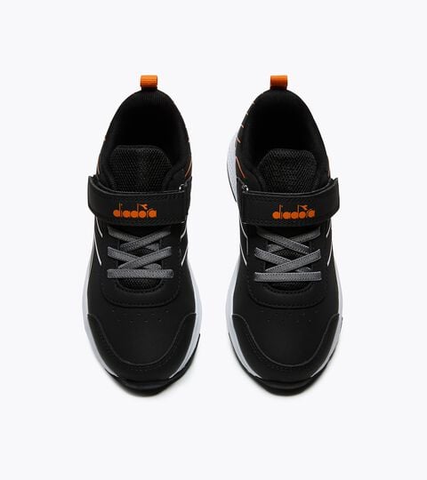 Running shoes - Boys and girls FALCON 6 SL JR V BLACK/WHITE/ORANGE - Diadora