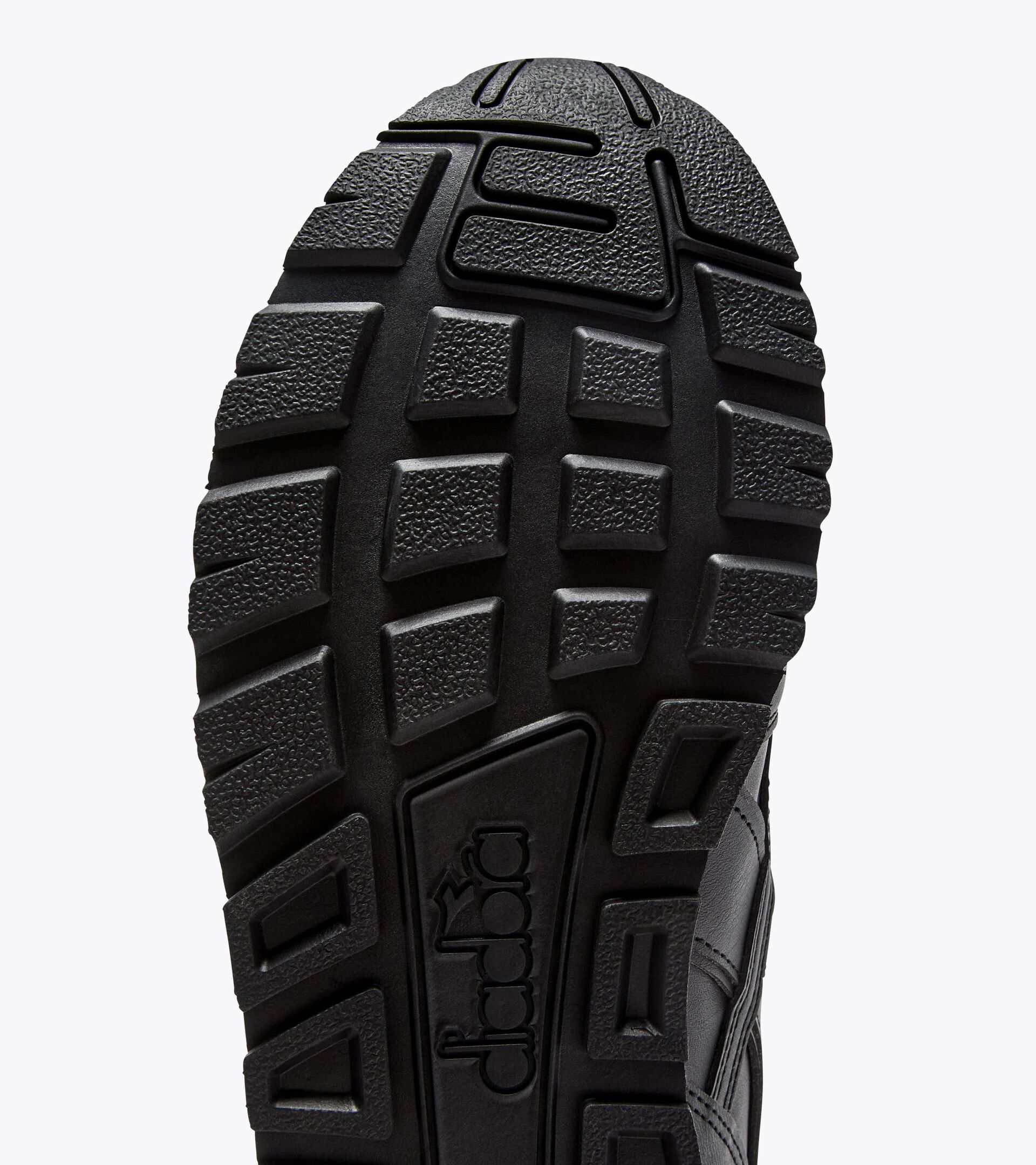 Zapatilla deportiva - Para todos los géneros N.92 L NEGRO/NEGRO - Diadora