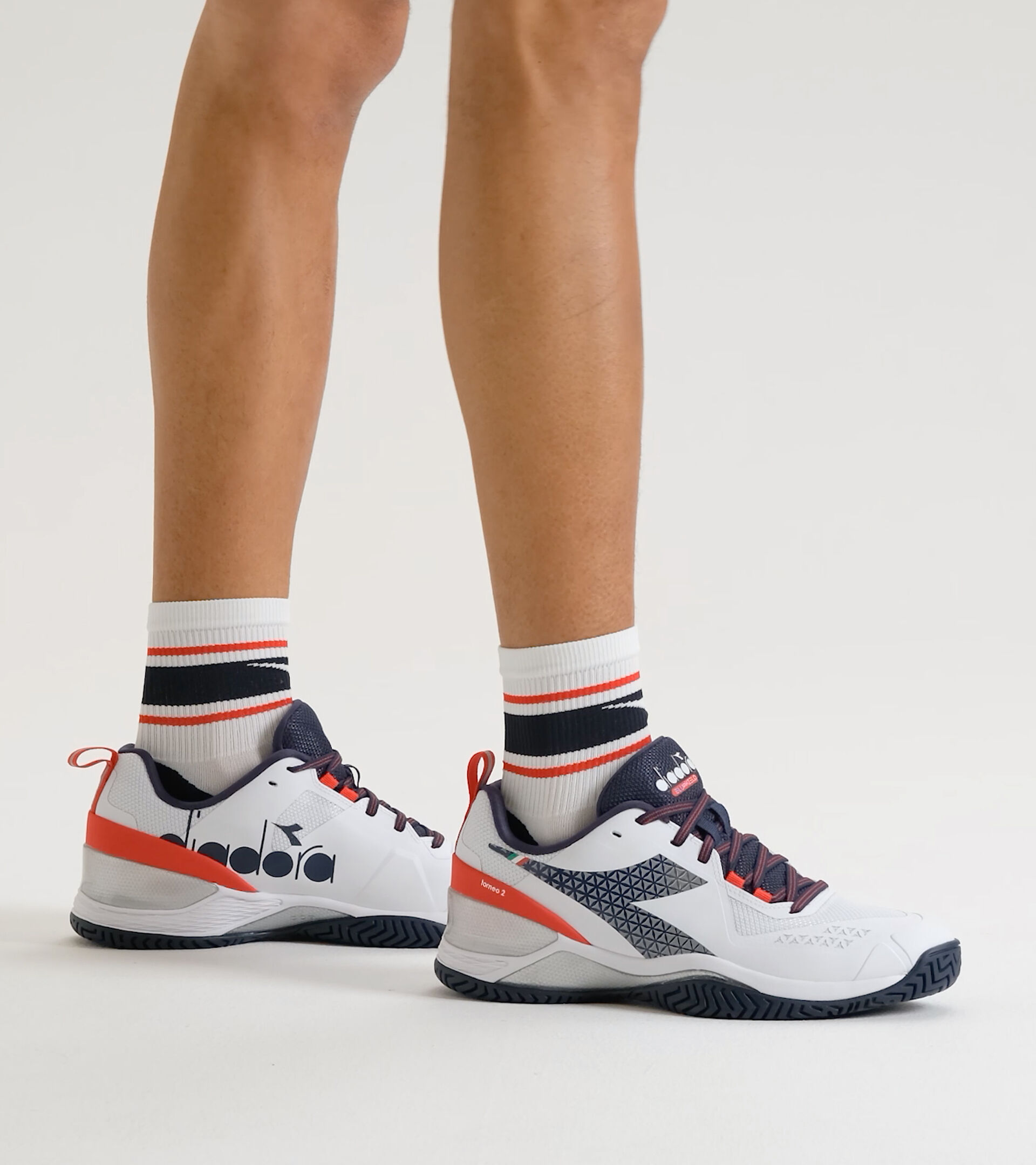 Tennis shoes for hard surfaces or clay - Men BLUSHIELD TORNEO 2 AG WHITE/BLUE CORSAIR/FIERY RED - Diadora