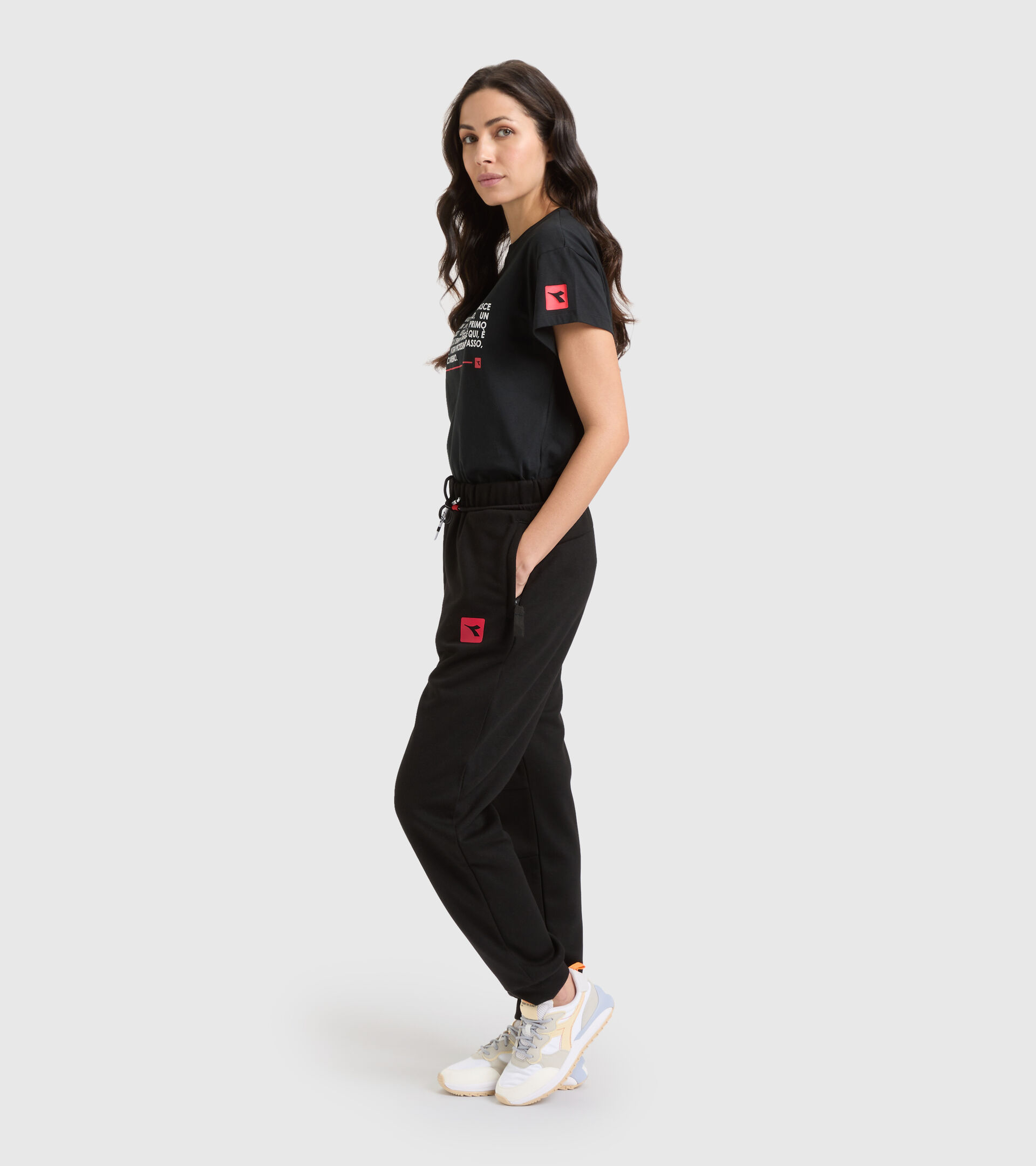 Sports trousers - Women L. JOGGER PANT URBANITY BLACK - Diadora