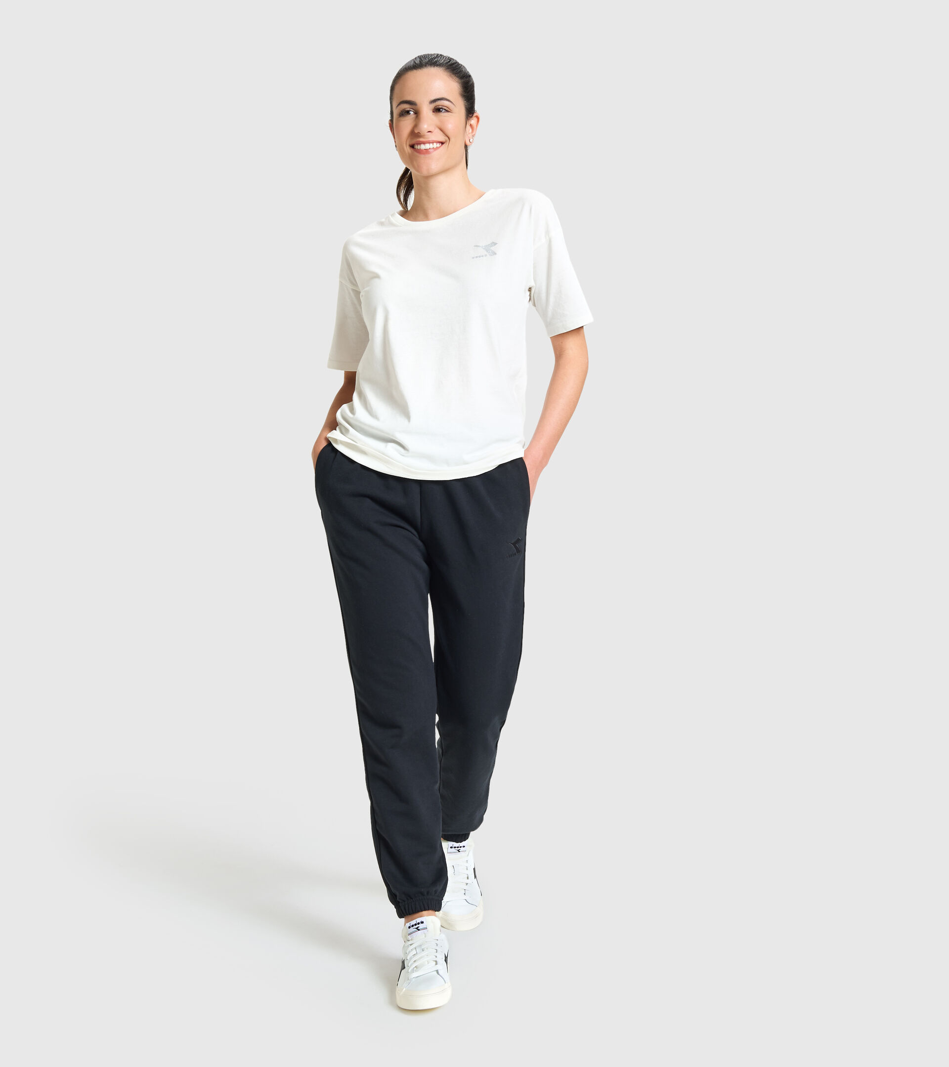 Sports trousers - Women L.PANTS CUFF CORE BLACK - Diadora
