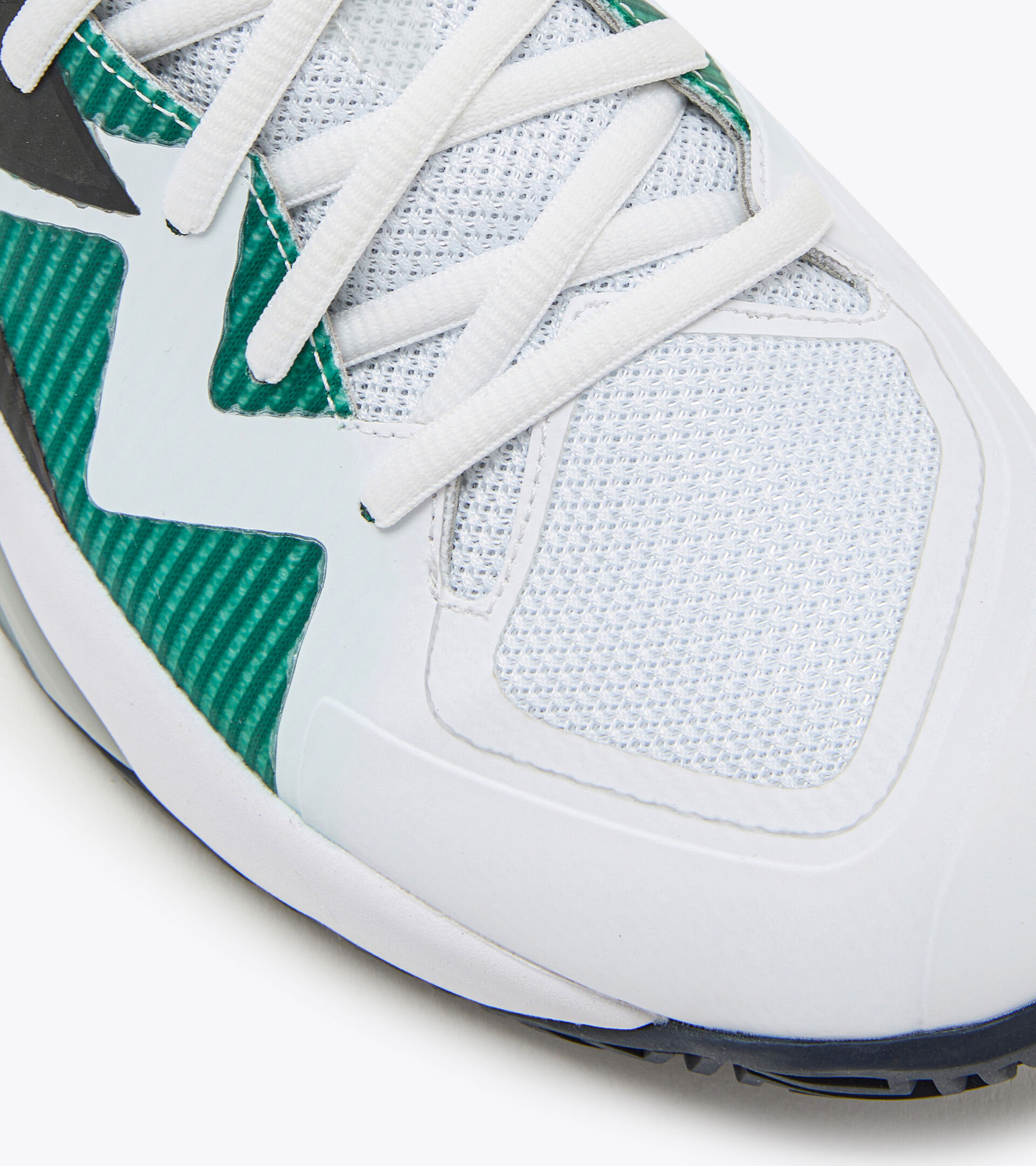 Tennis shoes for hard surfaces or clay - Men B.ICON 2 AG WHITE/BLACK/BLUE CORSAIR - Diadora