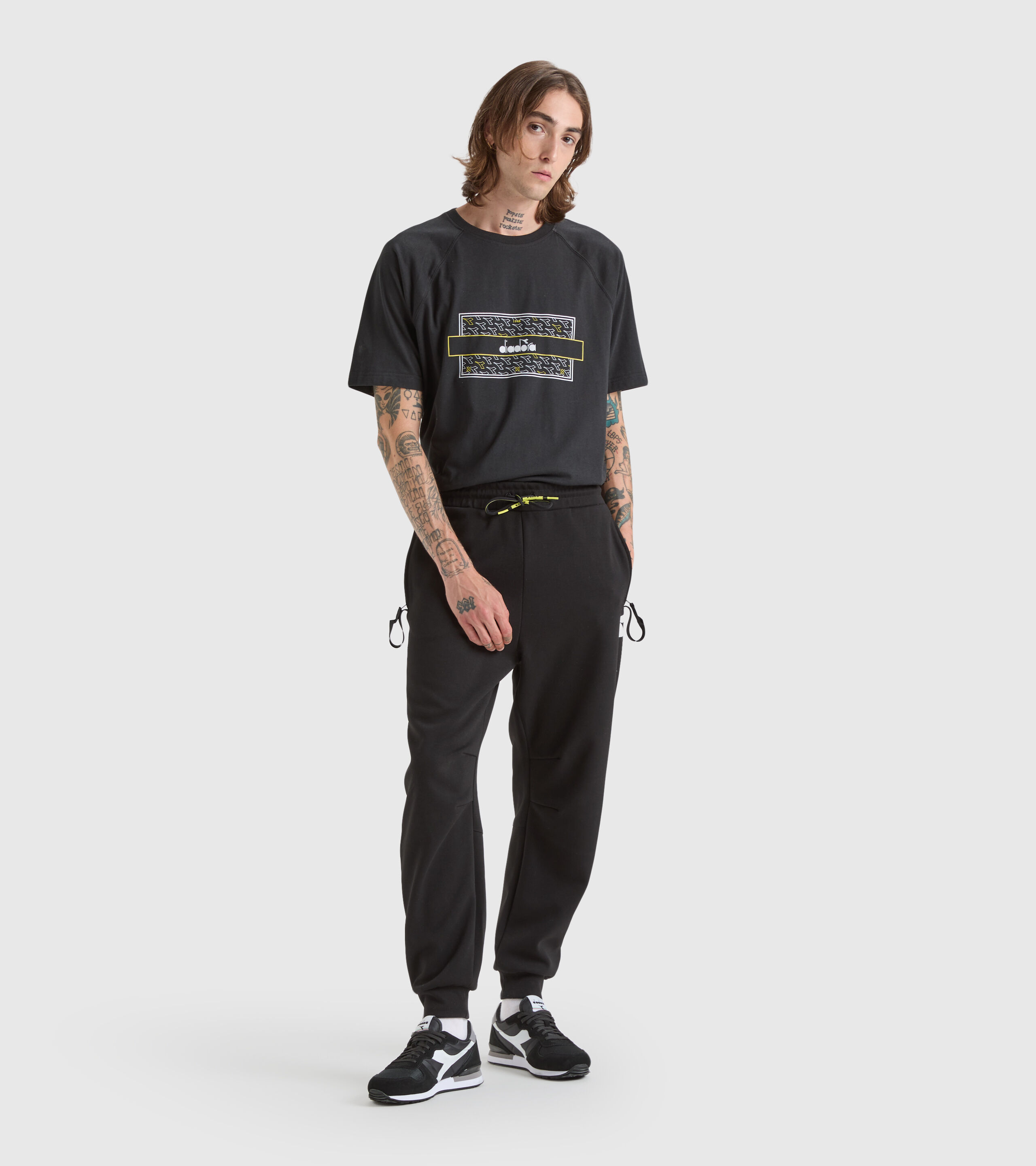 Diadora joggers discount