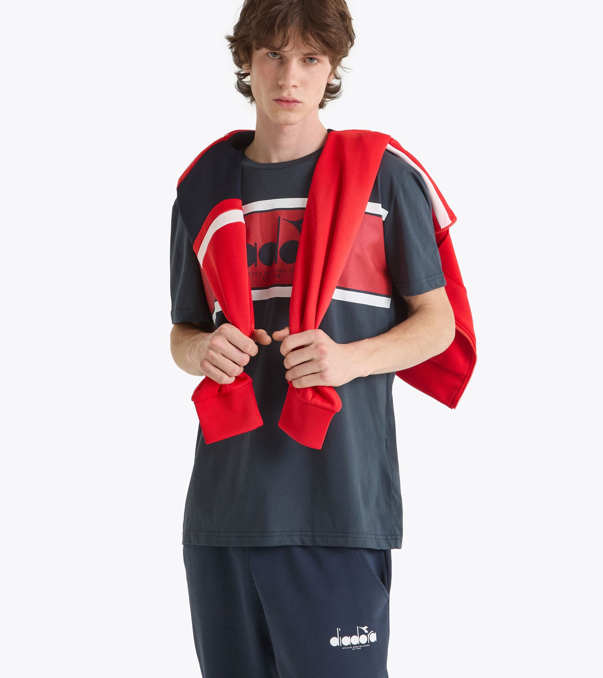 Camiseta - Para todos los géneros T-SHIRT SS LOGO ROJO INTENSO - Diadora