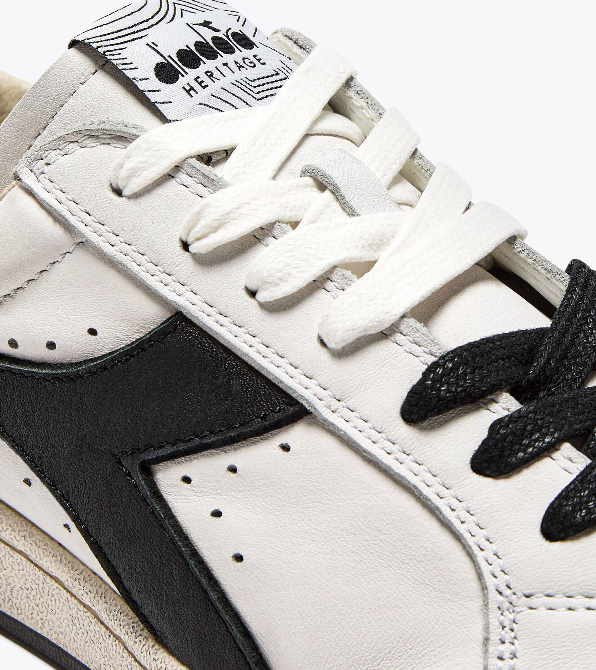 Heritage sneaker made from leather - All-gender PRESTIGE USED WHITE/BLACK - Diadora