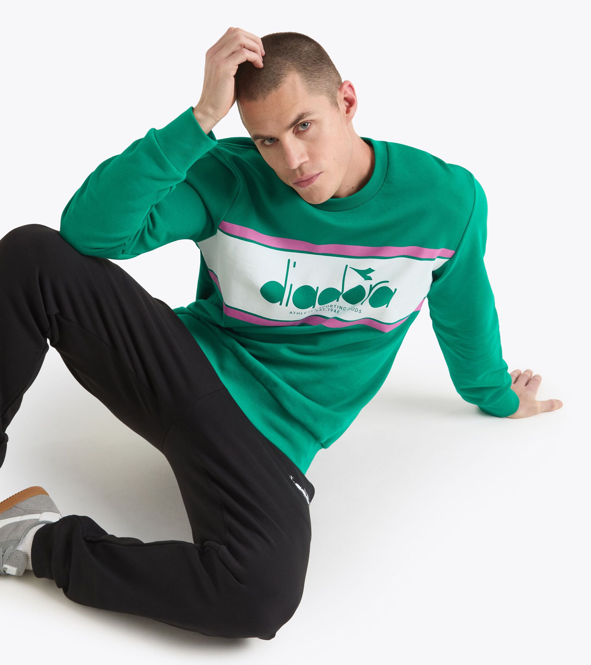 Sweat-shirt ras de cou en coton - Genre neutre SWEATSHIRT CREW LOGO VERT 562 C - Diadora