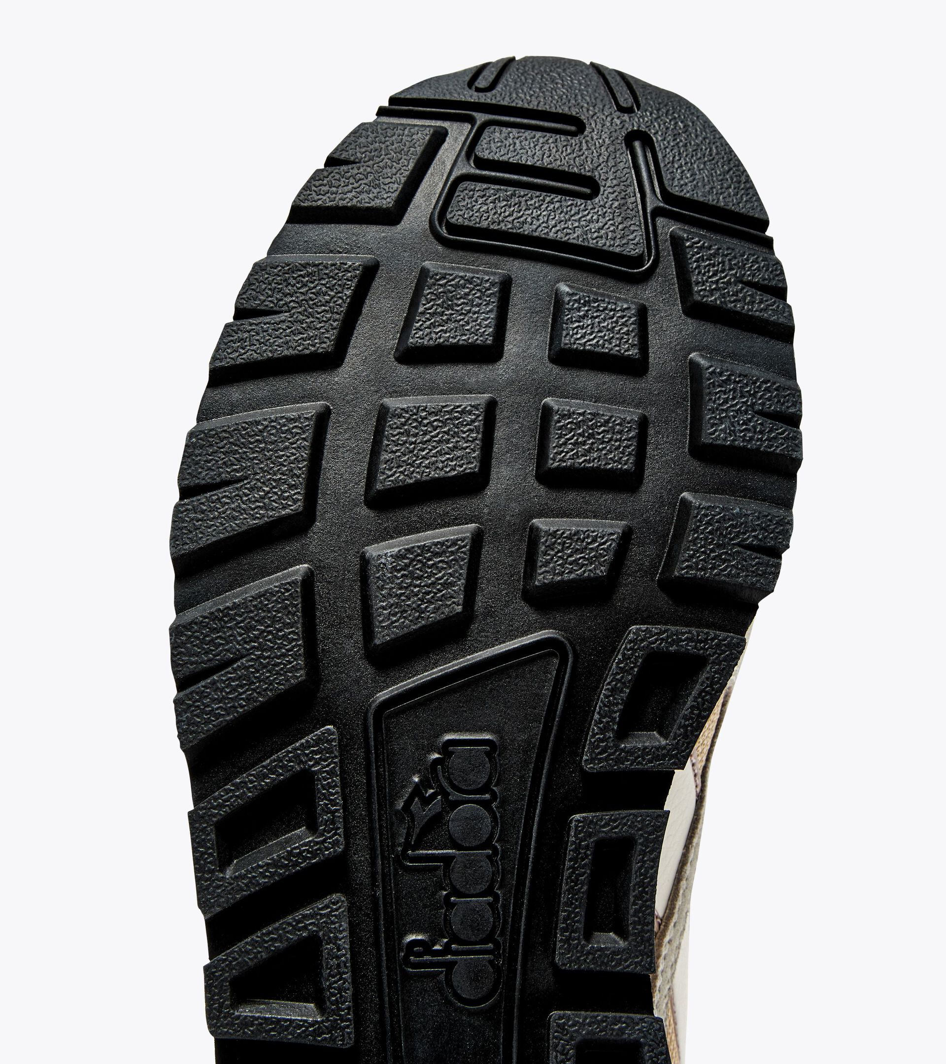 Sportlicher Sneaker - alle Geschlechter N.92 ADVANCE ADOBE ROSE/BLEACHED SAND - Diadora