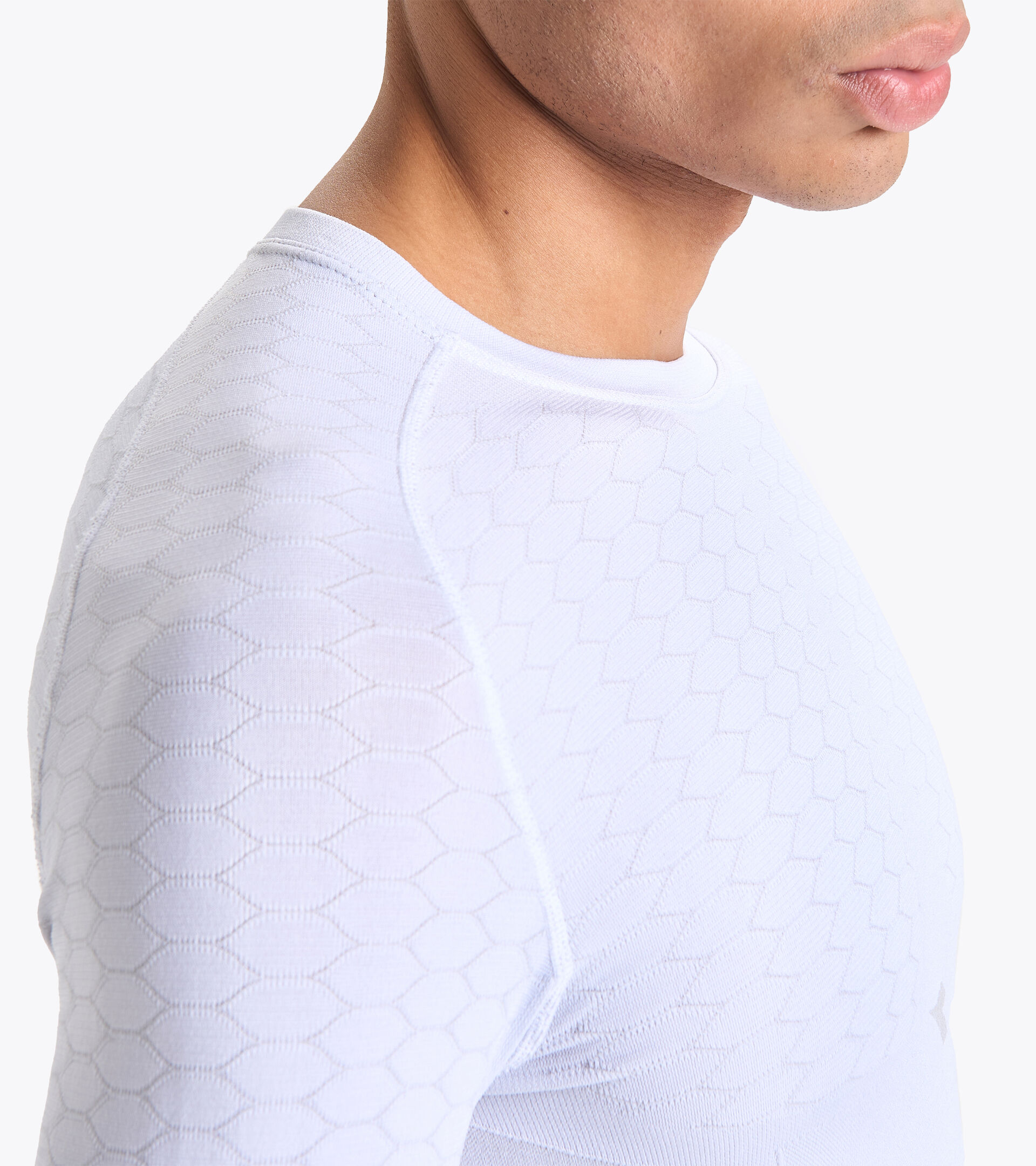 Long-sleeved training t-shirt - Men LS T-SHIRT ACT OPTICAL WHITE - Diadora