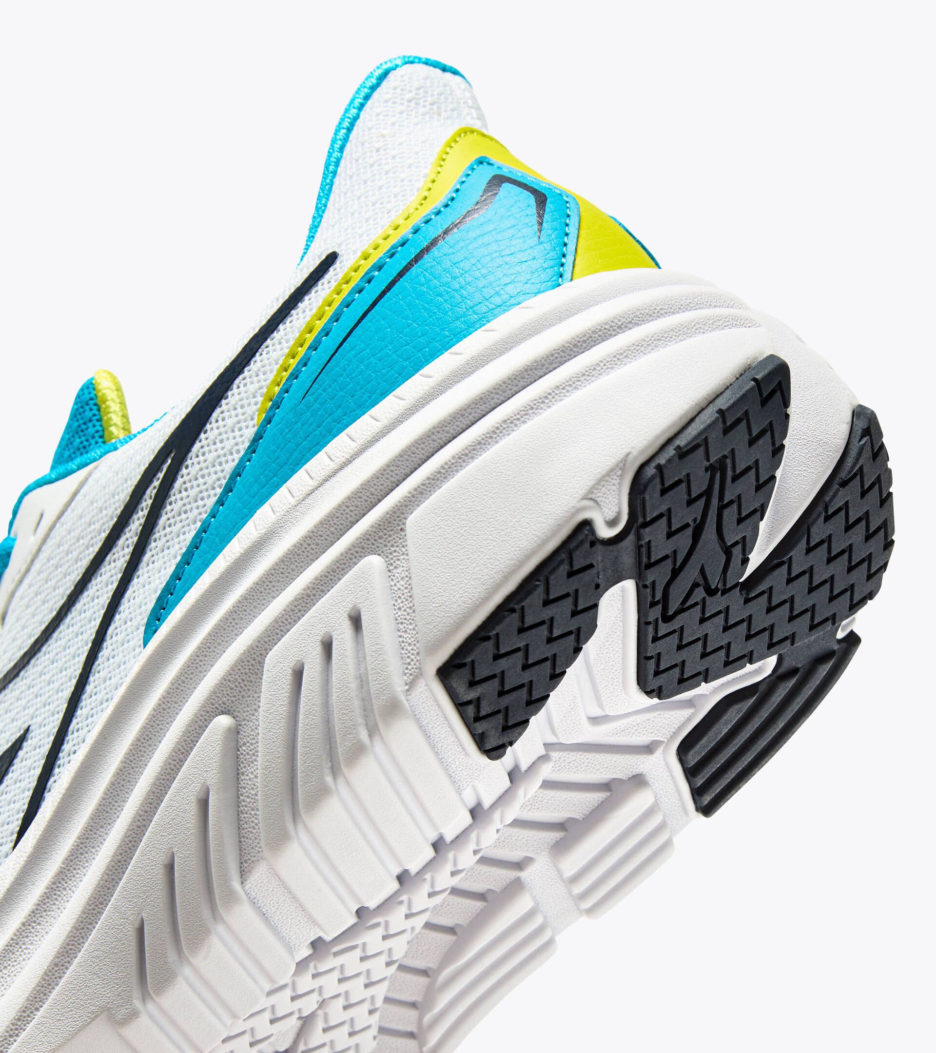 Walking shoe - Men’s PASSO 5 WHITE/BLUE FLUO - Diadora