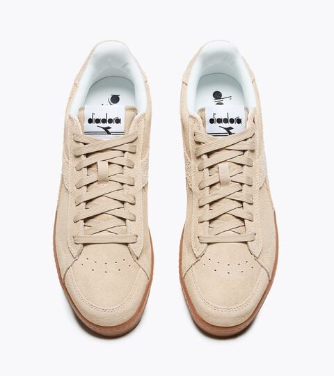 Sneakers - For every gender GAME LOW SUEDE BEIGE DOLLAR - Diadora