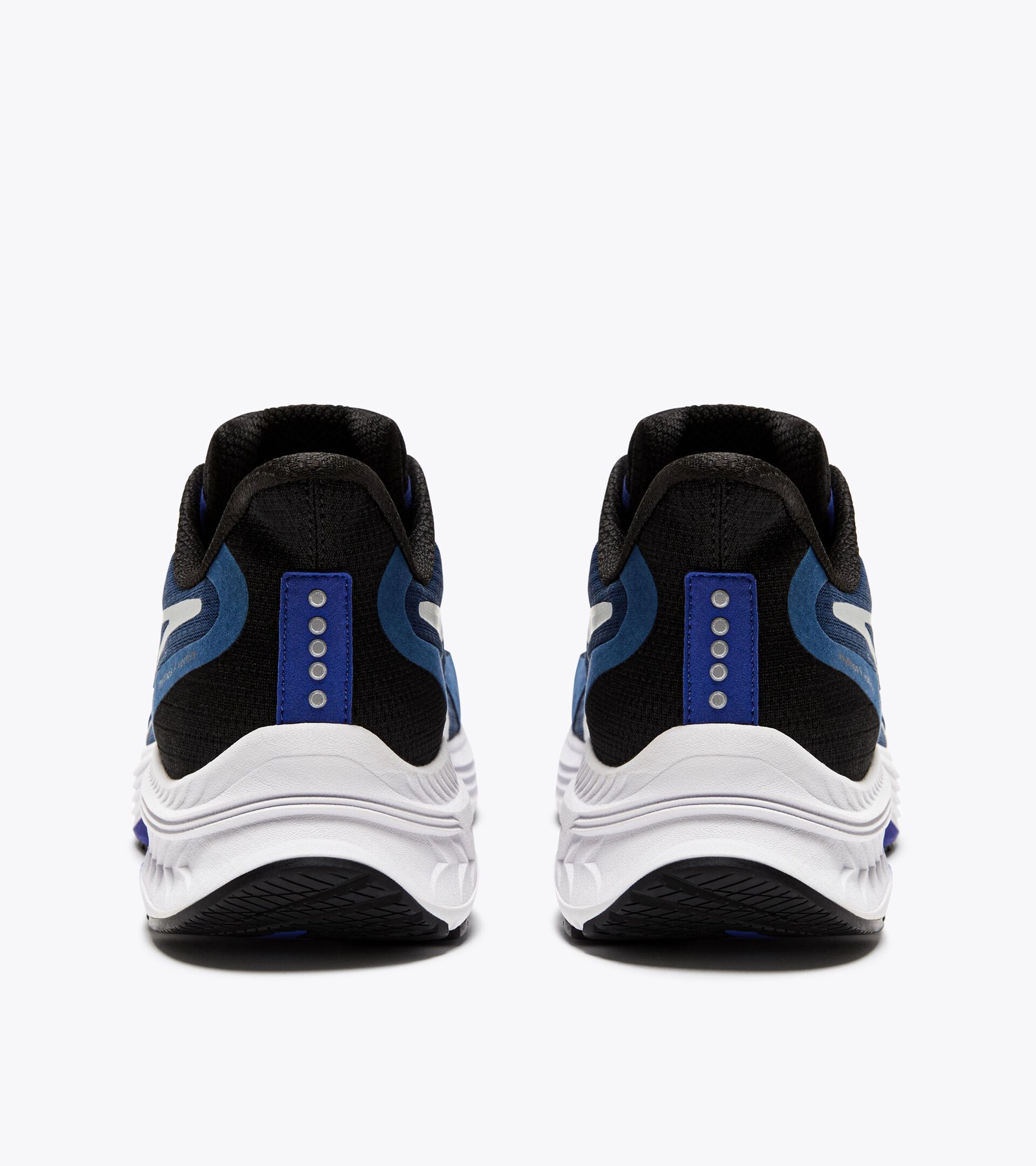 MYTHOS BLUSHIELD 9 VORTICE Running shoe Cushioning and protection