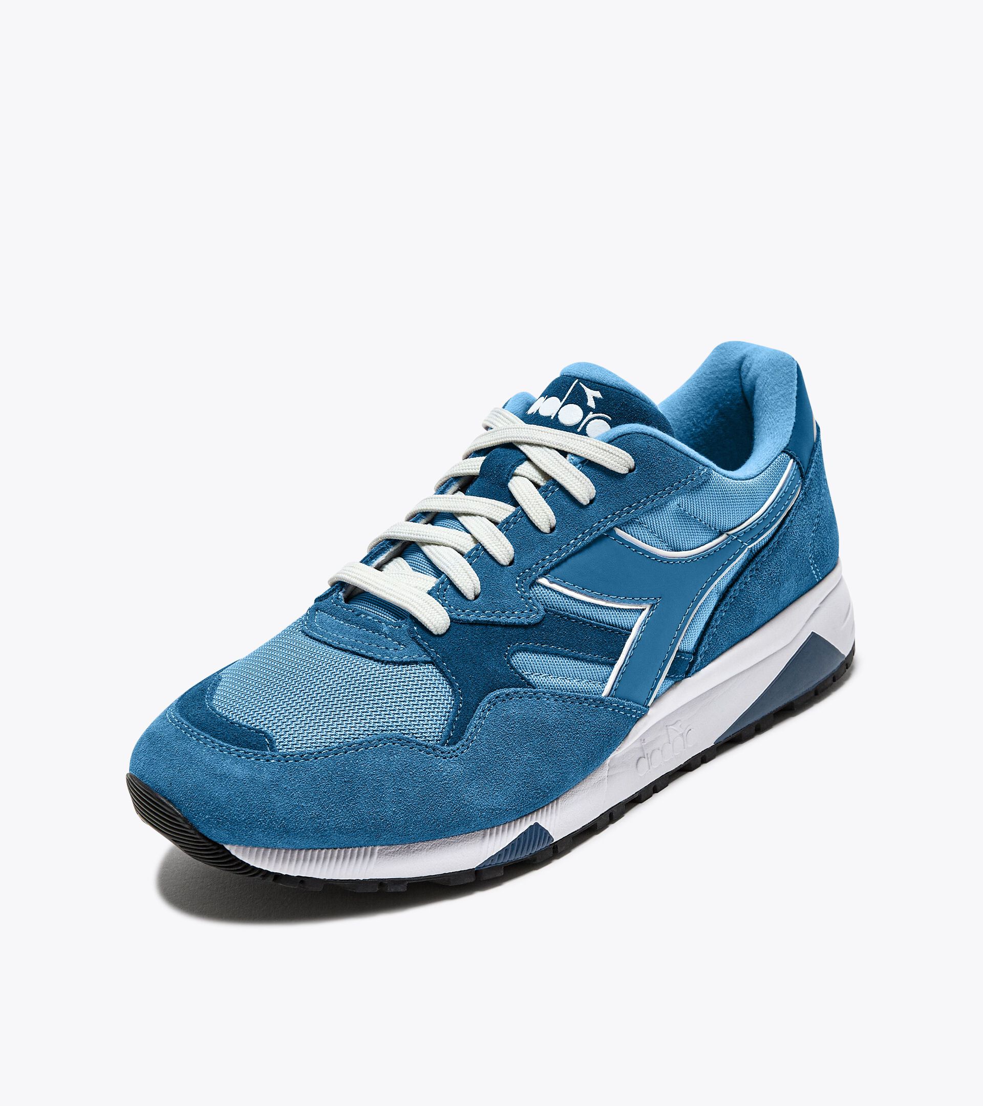 Sporty sneakers - All-Gender N902 DARK DENIM /FADED DENIM - Diadora