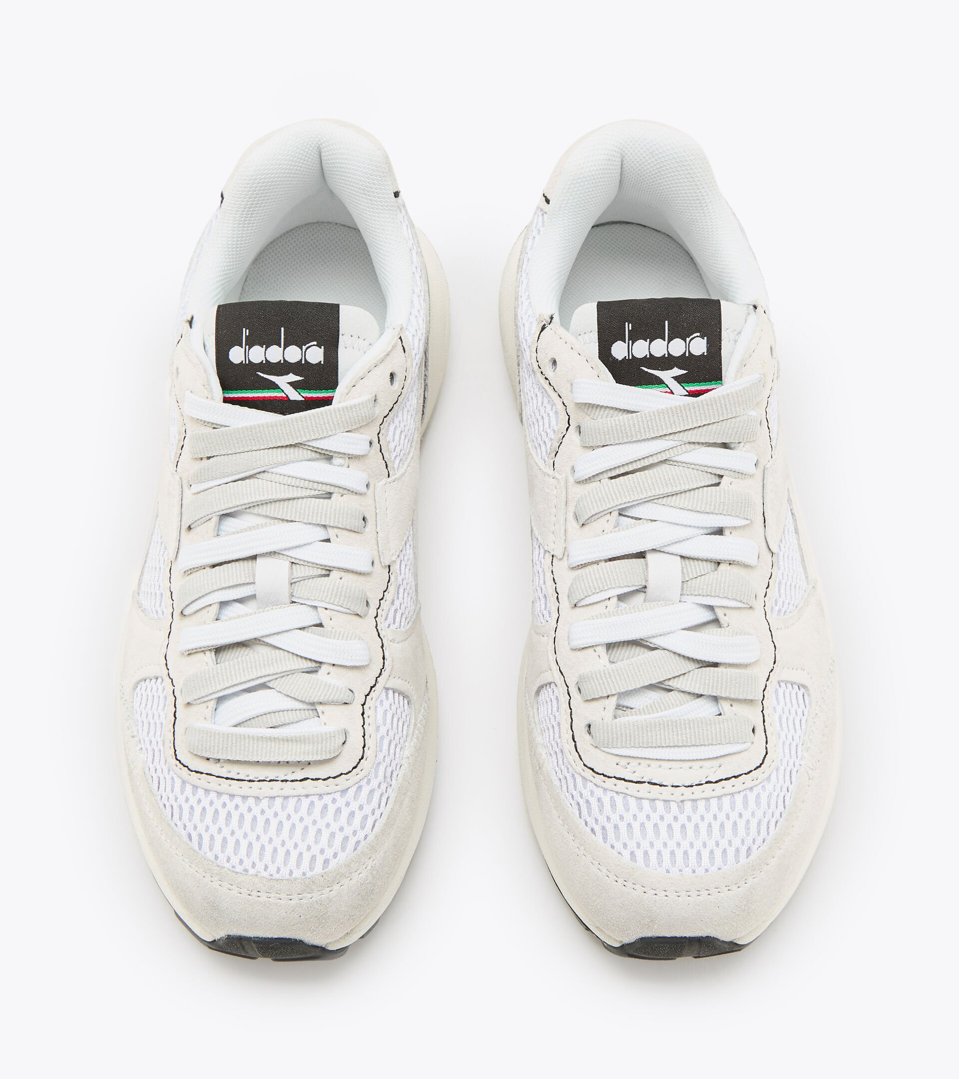 Sporty sneakers - Unisex KMARO 42 SUEDE MESH WAX WHITE/WHITE/WHITE - Diadora