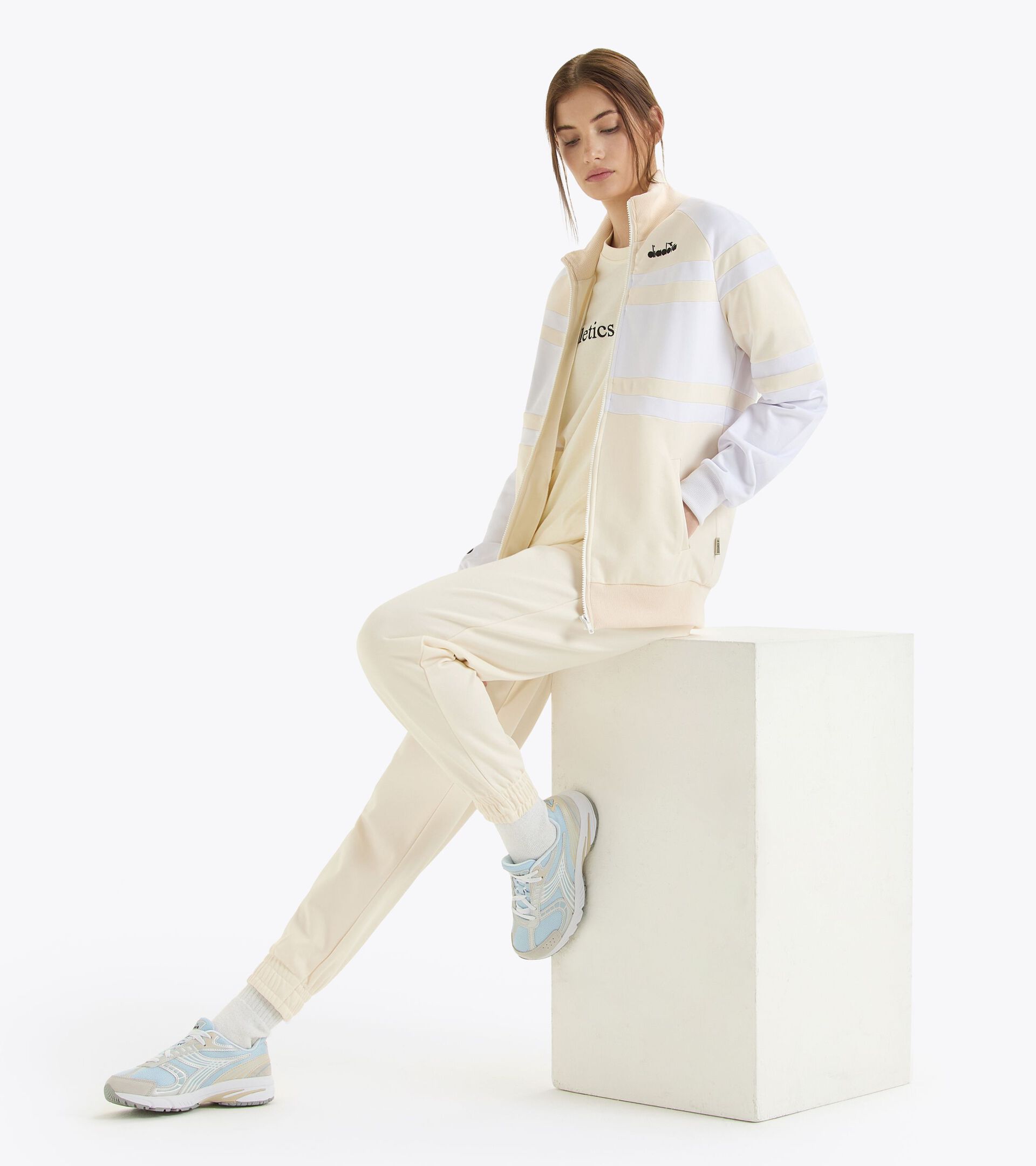 Sweatpants - Gender Neutral TRACK PANTS 80S WHISPER WHITE - Diadora