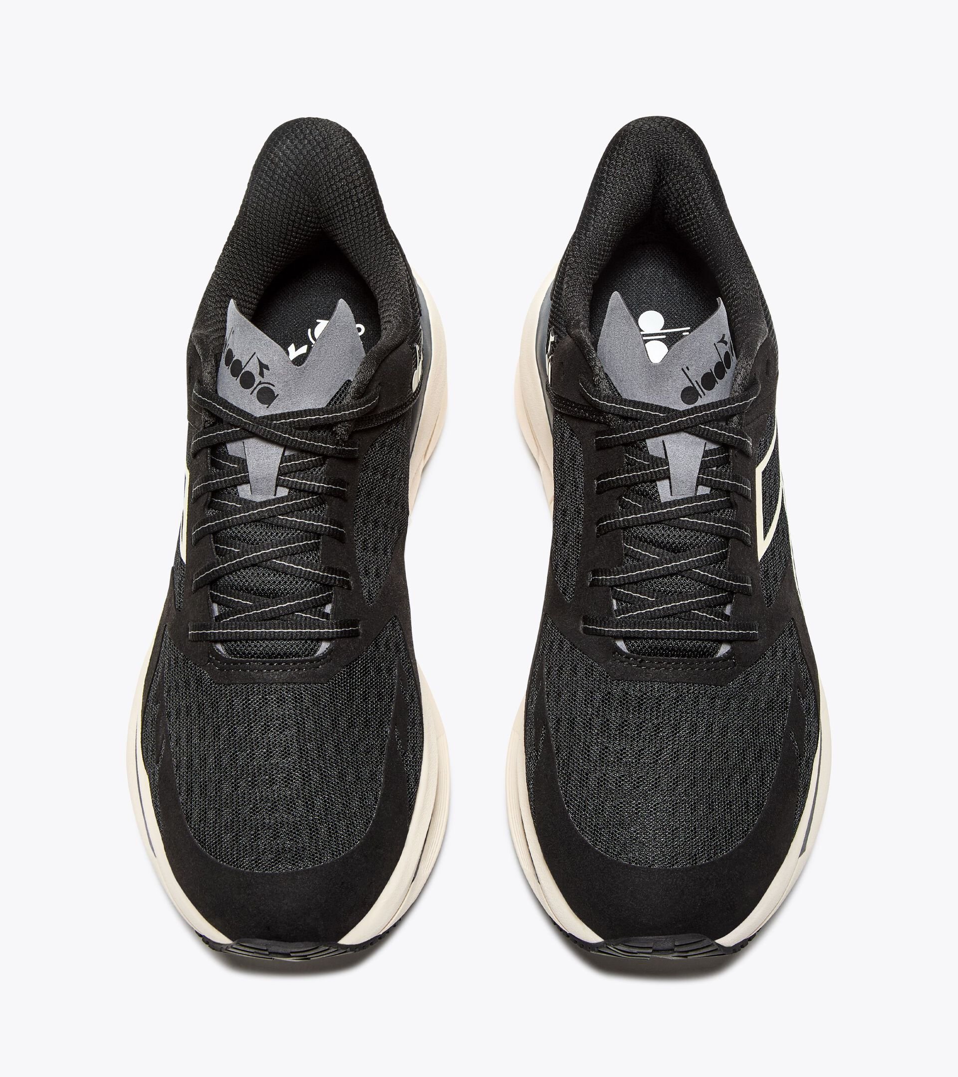 Running shoe - Comfort and stability - Men's CELLULA BLACK/WHISPER WHITE - Diadora