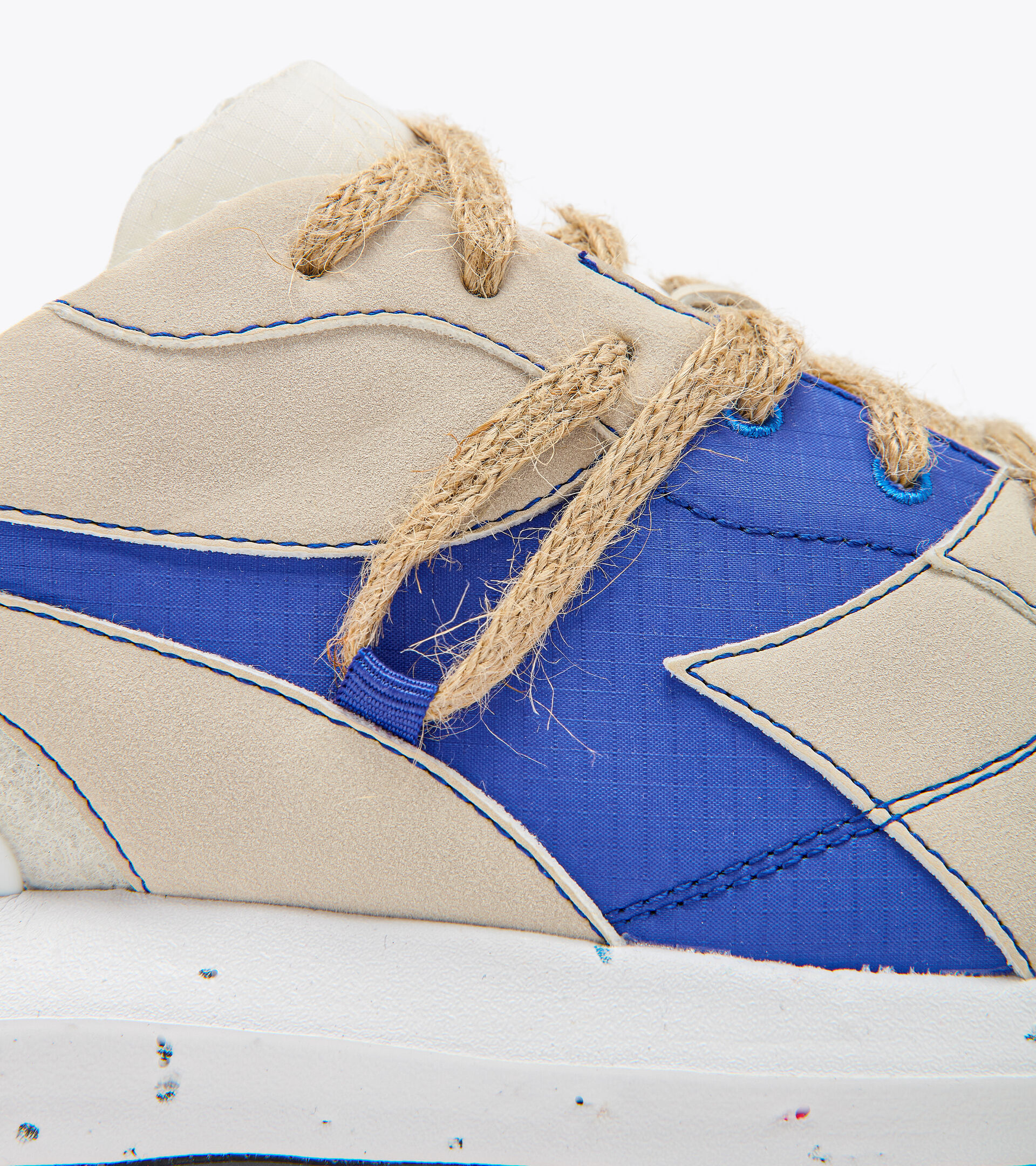 Sporty sneakers - Unisex KMARO 42 LOOP ACBC DARK ROYAL /WHITE - Diadora