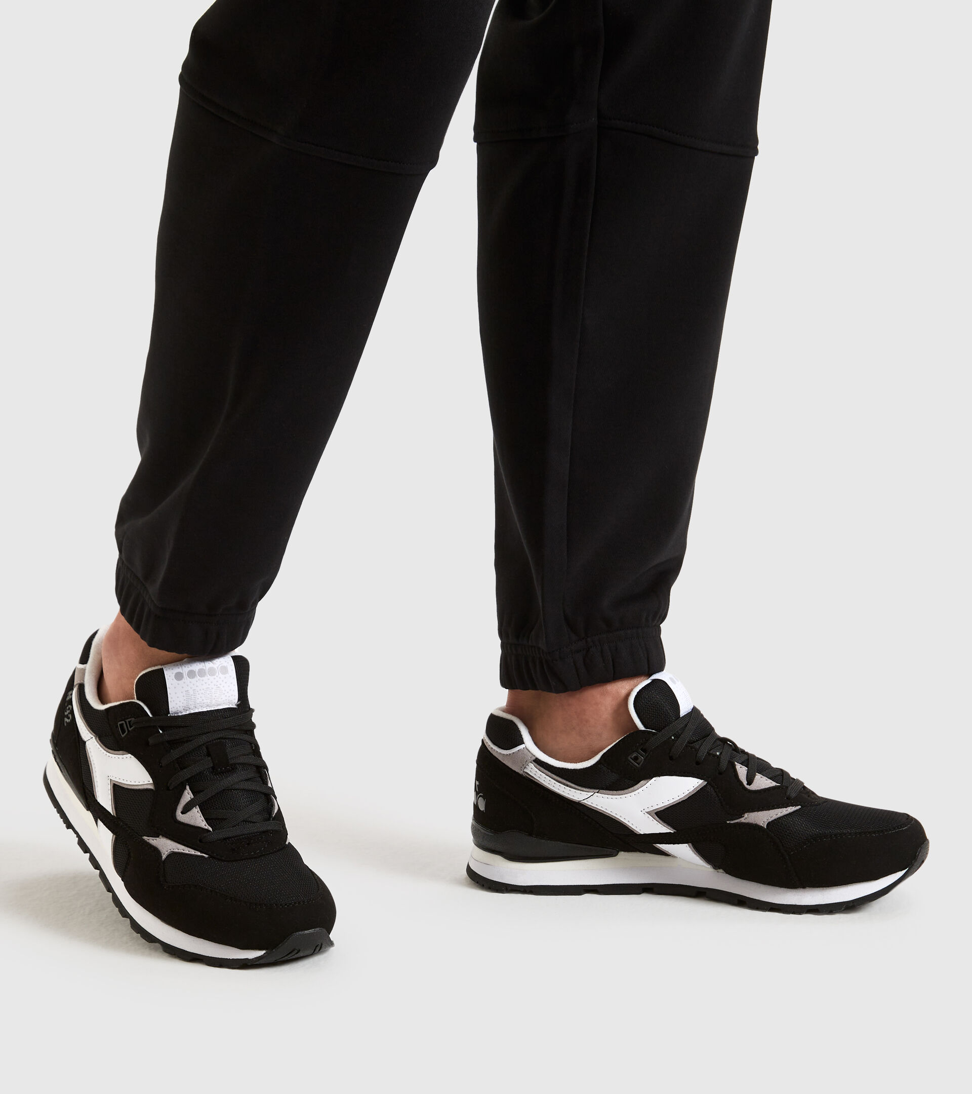 Trainer - Men N.92 BLACK - Diadora