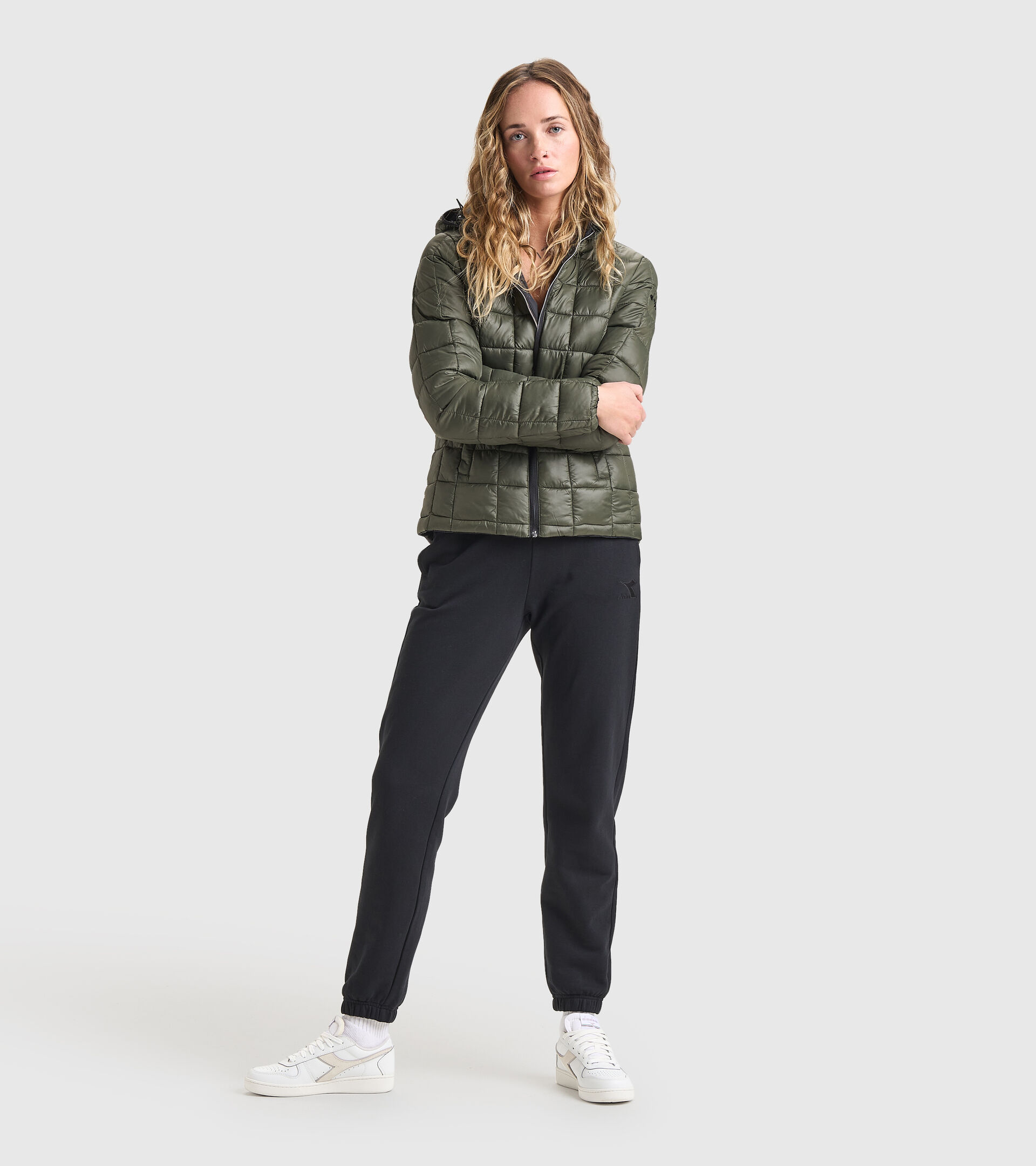 Giacca imbottita reversibile - Donna L. HOODIE INSULATED JACKET NERO/VERDE FORESTA NOTTE - Diadora