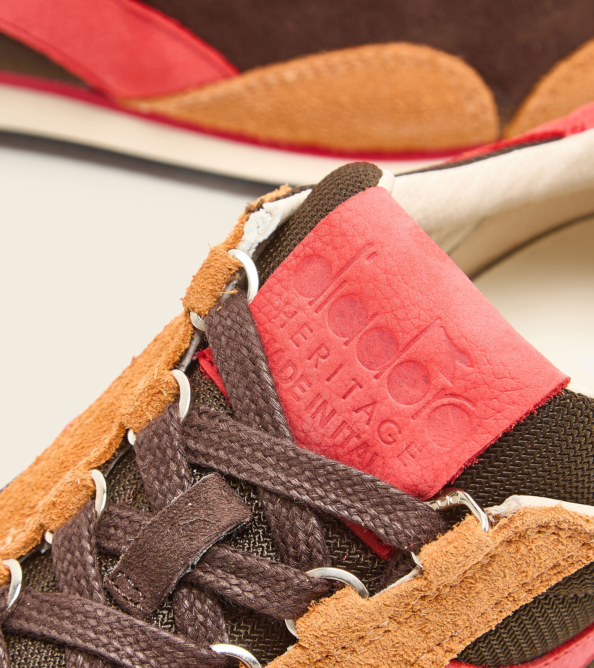 Made in Italy Heritage shoe - Unisex EQUIPE ITALIA BROWN CHESTNUT - Diadora