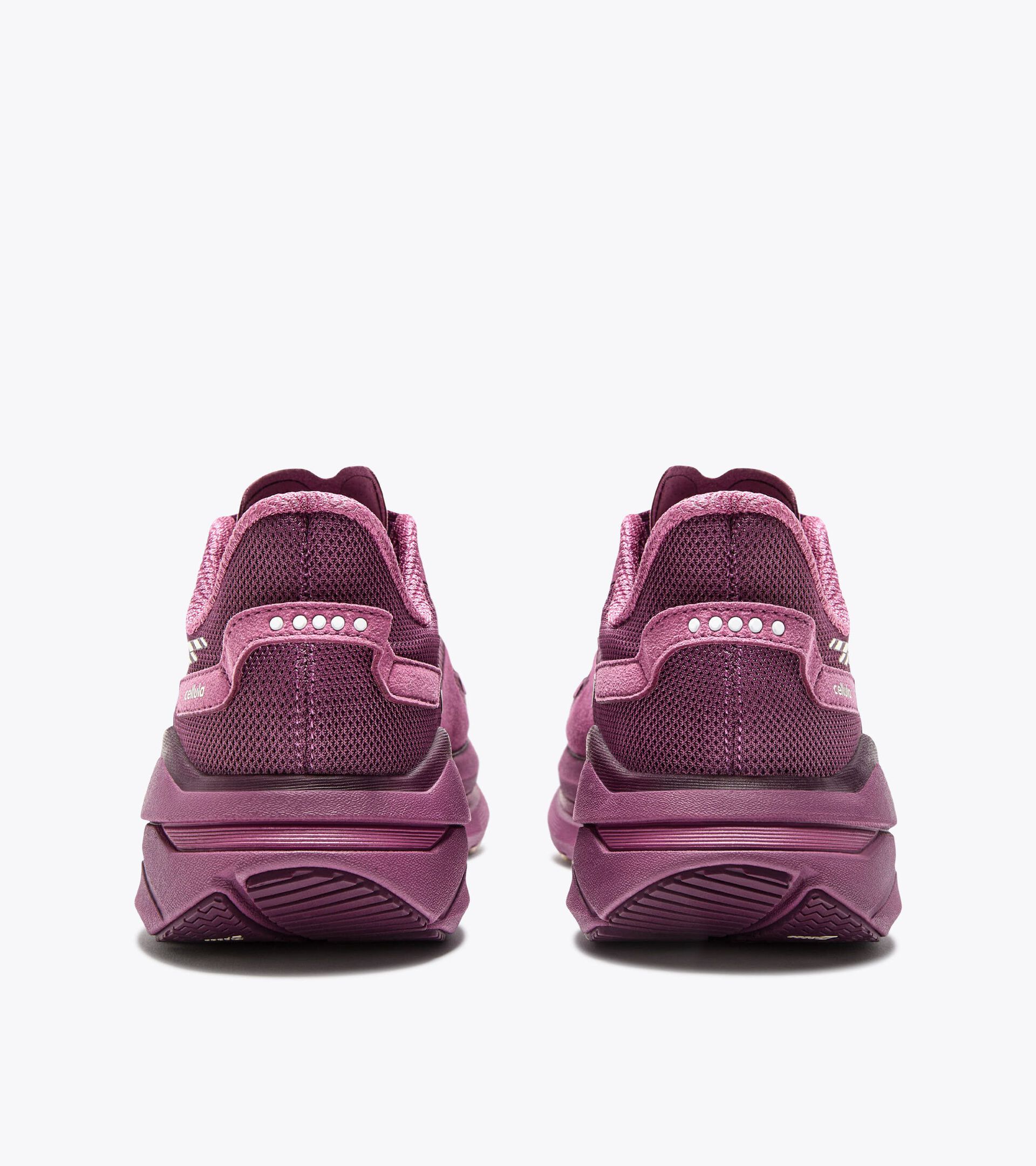 Running shoe - Comfort and stability - Women’s
CELLULA W RED VIOLET/WHISPER WHITE - Diadora