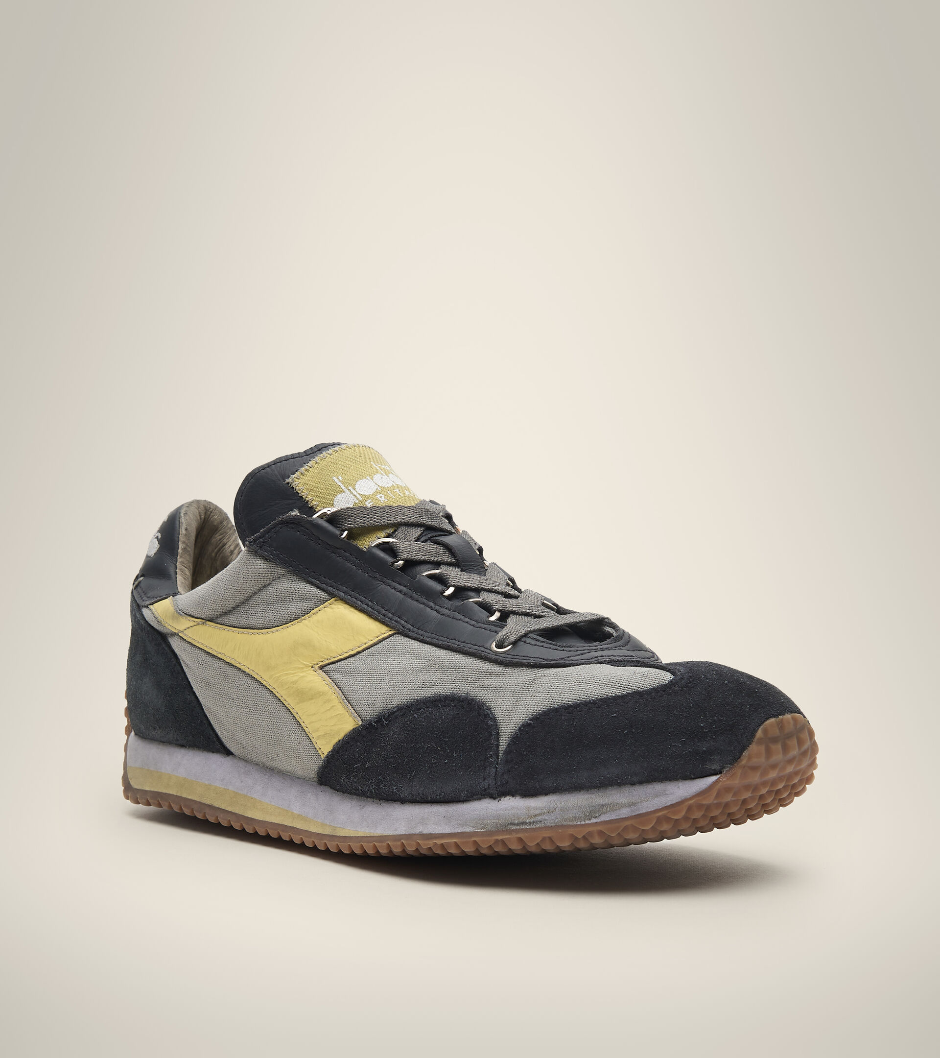 Heritage shoe - Unisex EQUIPE H DIRTY STONE WASH EVO STORM GRAY/PHANTOM - Diadora