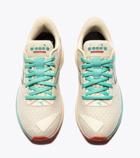 MYTHOS BLUSHIELD 10 VORTICE W, WHISPER WHITE/YUCCA Zapatilla de running - Amortiguación y protección - Mujer MYTHOS BLUSHIELD 10 VORTICE W WHISPER WHITE/YUCCA - Diadora