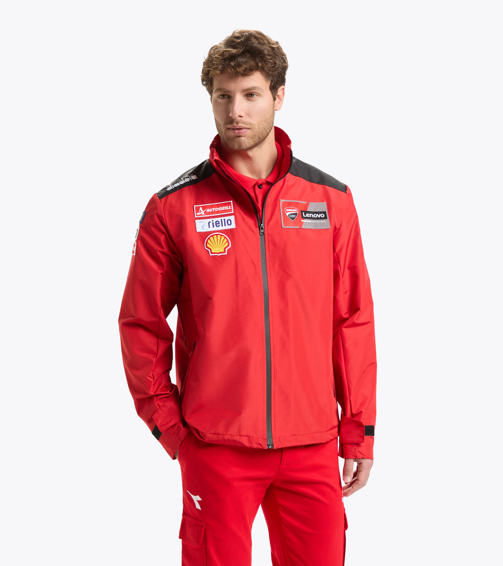 Ducati Moto GP22 Replica Sportjacke - Herren
JACKET DUCATI REPLICA MGP22 DUCATI MGP ROT/SCHWARZ - Diadora