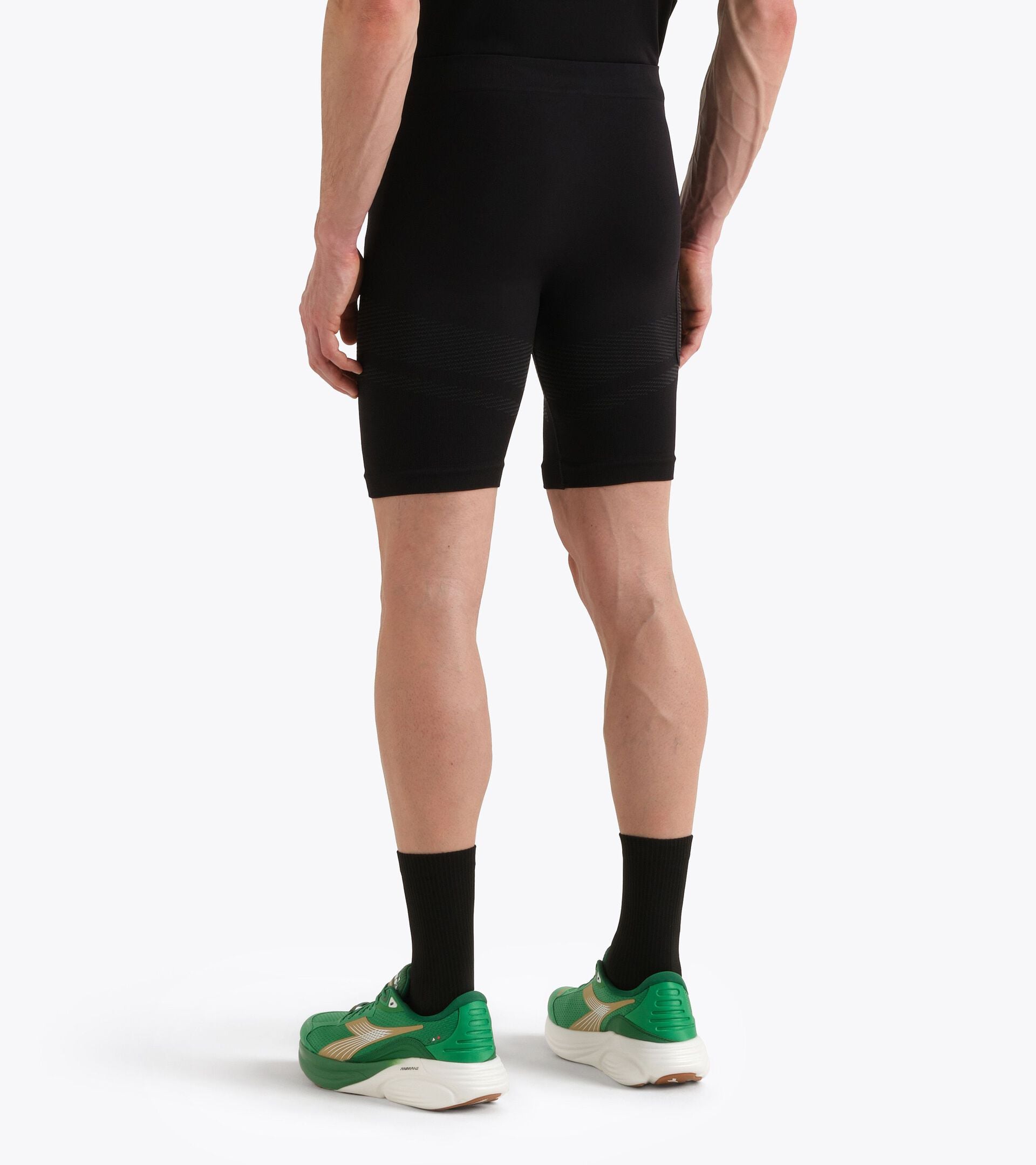 Technical shorts for temperature control -  Running - Men&rsquo;s SHORTER STRATOUNO BLACK - Diadora