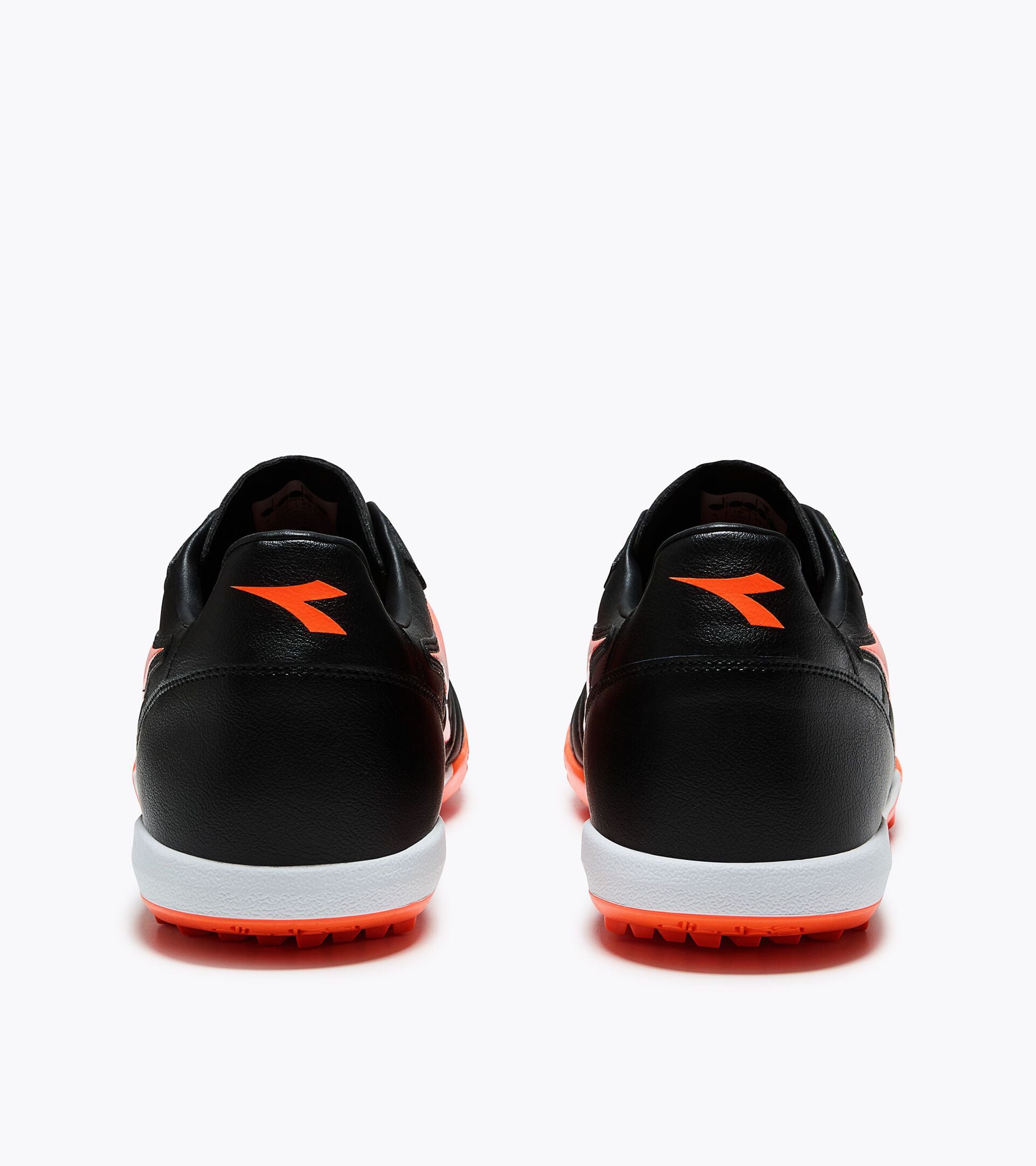 Synthetic pitch football boots - Men&rsquo;s BRASIL CLUB TF BLACK/RED FLUO - Diadora