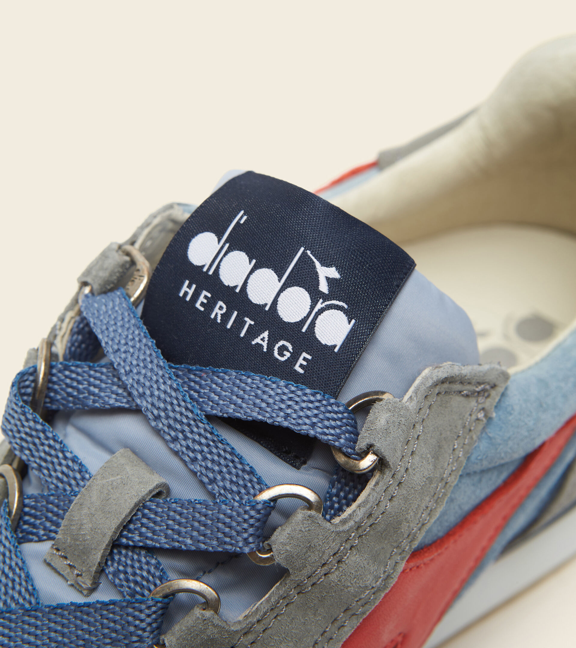 Zapatilla Heritage - Unisex EQUIPE SUEDE SW TELA VACQUERA DESTENIDO - Diadora